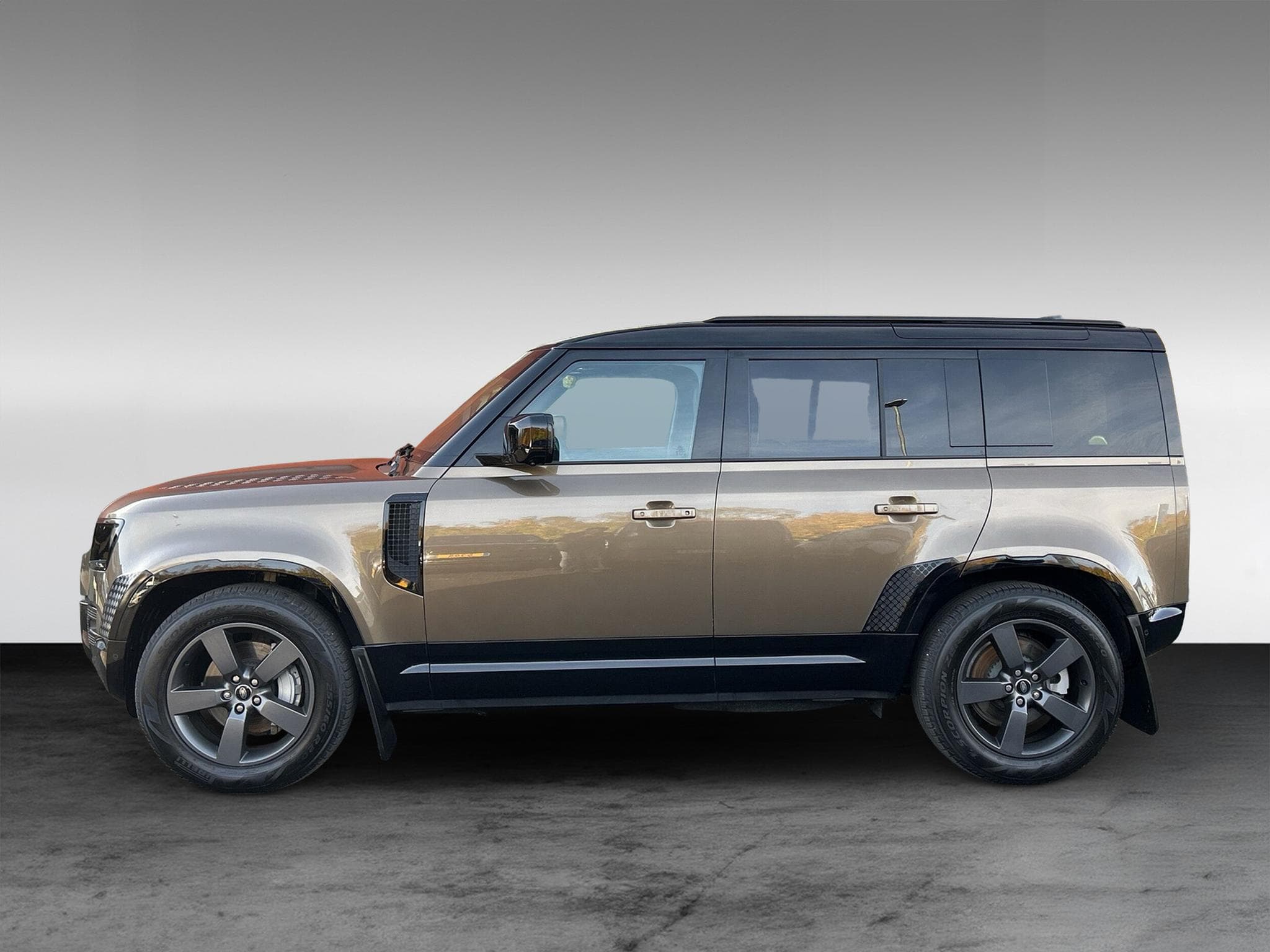 Land-Rover Defender 3.0 D300 X-Dynamic HSE +AHK +PANORAMADACH (2024) - Photo 3