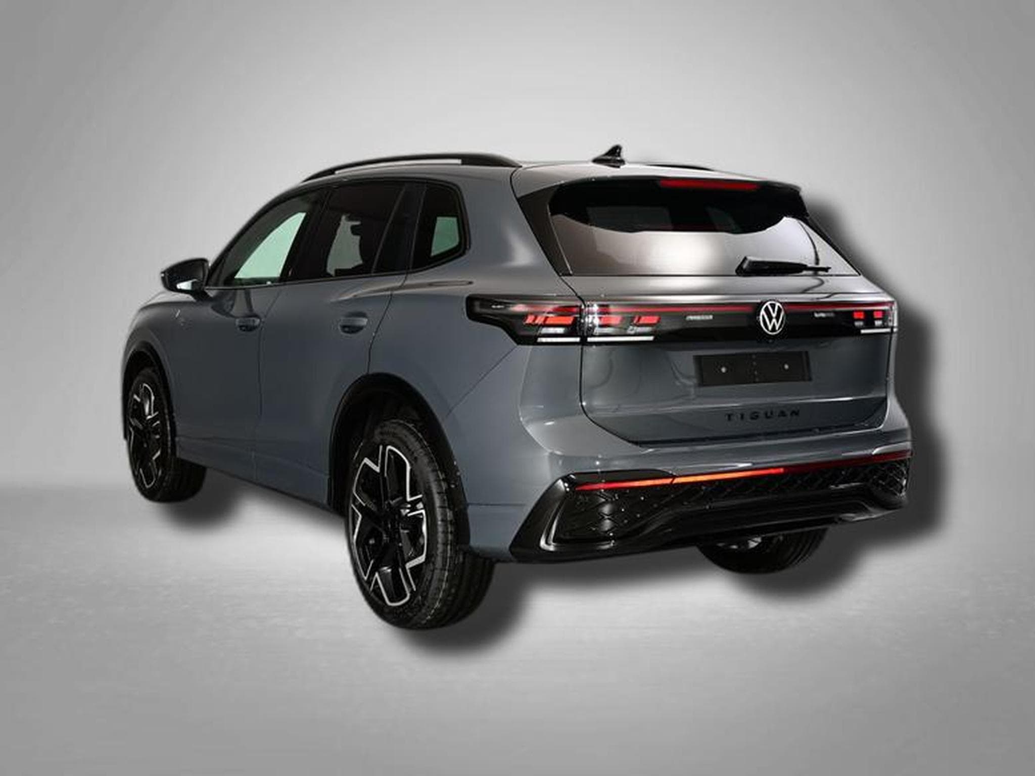 VW Tiguan R-Line 2.0 TSI 4MOTION 7-Gang-DSG (2025) - Photo 3