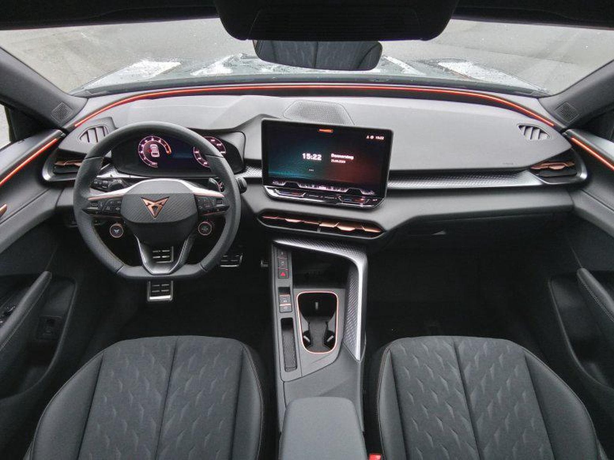 Cupra Terramar VZ 2.0 TSI 7-Gang-DSG 4Drive (2025) - Photo 7