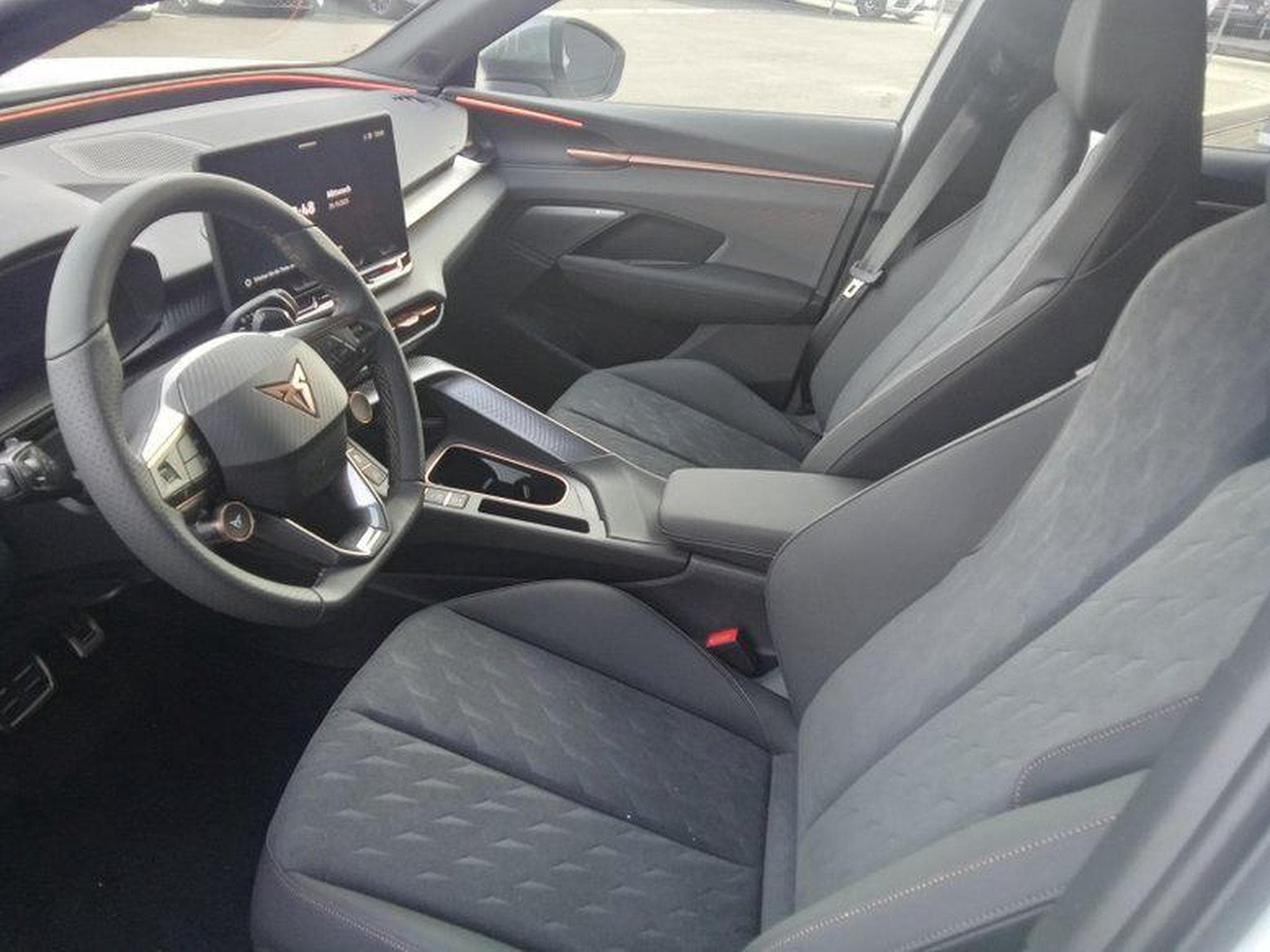 Cupra Terramar VZ 2.0 TSI 195 kW (265 PS) 7-Gang DSG 4Drive (2025) - Photo 5