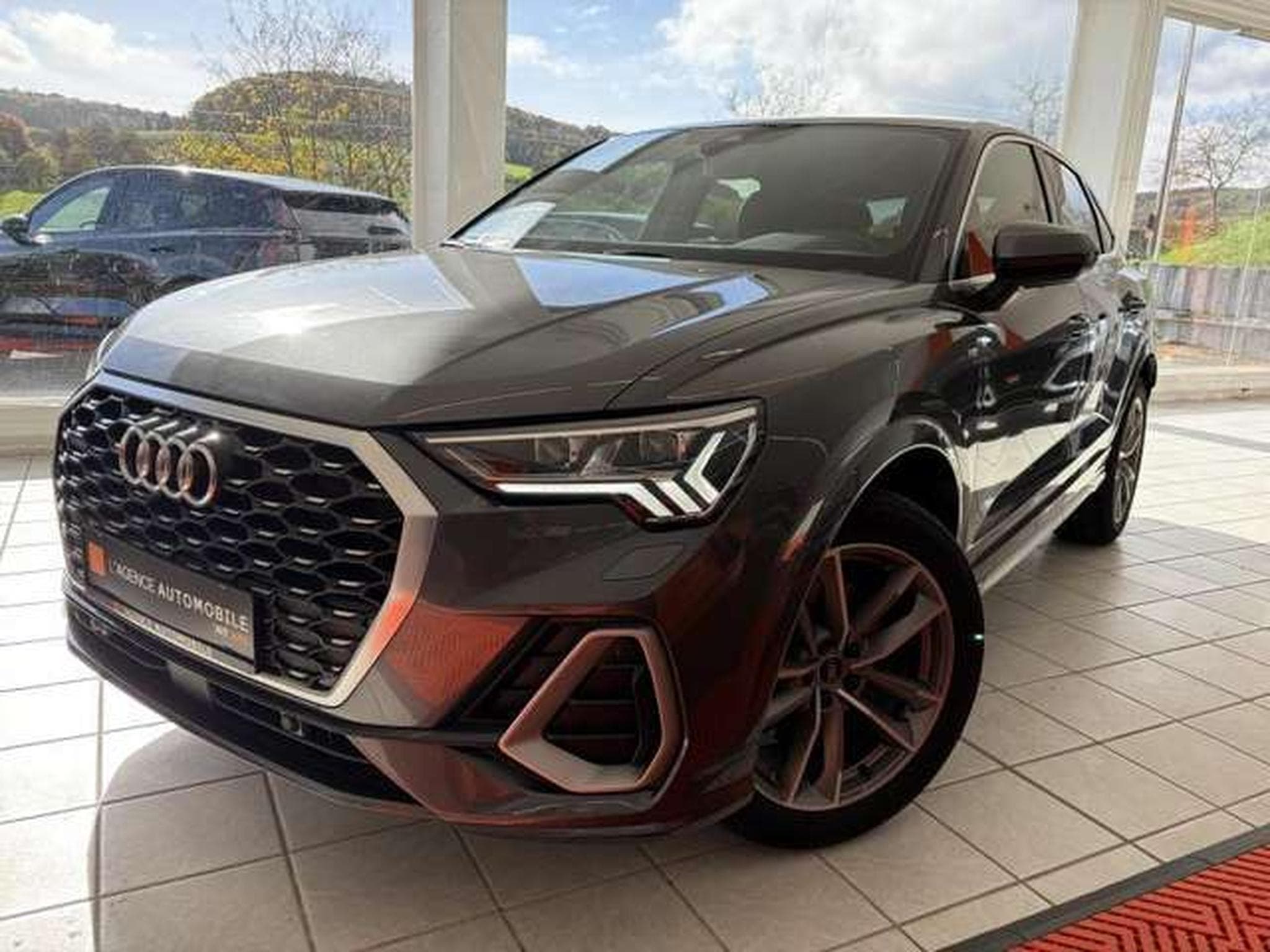 Audi Q3 SportBack S-LINE TDI 200CV QUATTRO (2023) - Foto 2