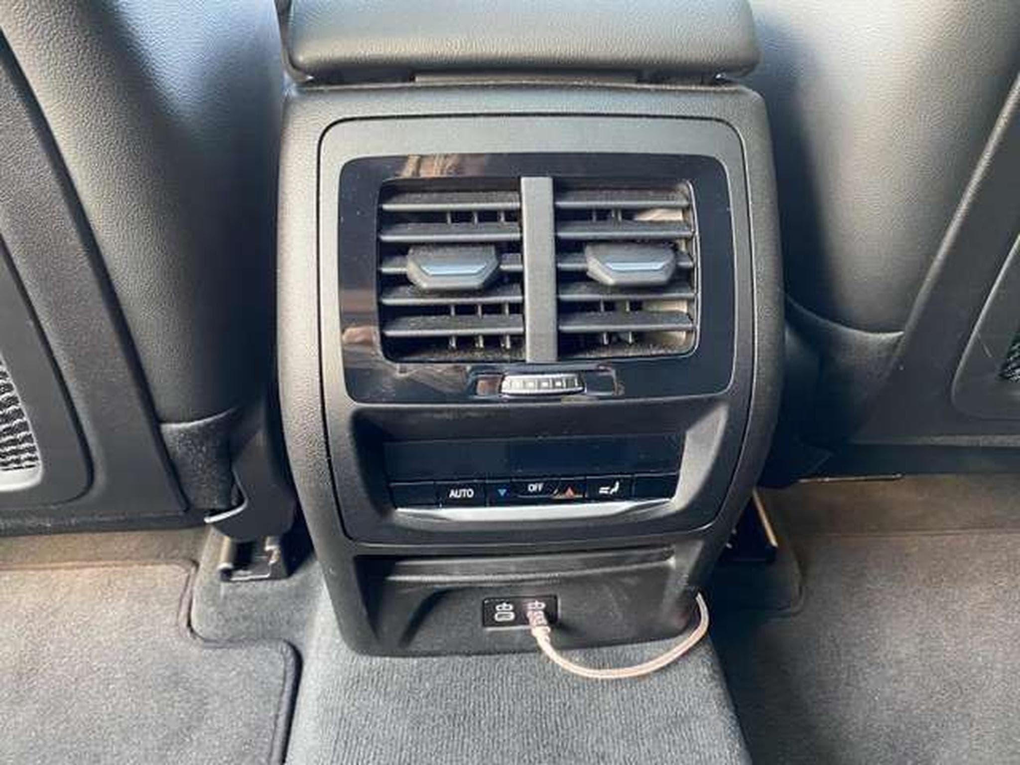 BMW X4 20D xDrive Pack M - JUSQU'A 48 MOIS DE GARANTIE (2024) - Foto 17