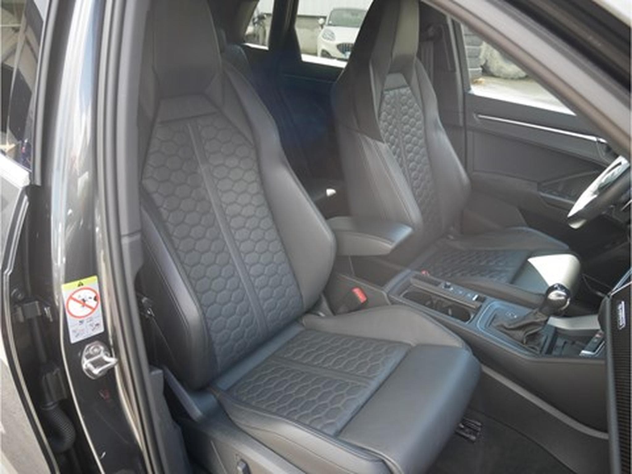 Audi Q3 RSQ3 Quattro 400cv (2020) - Foto 5