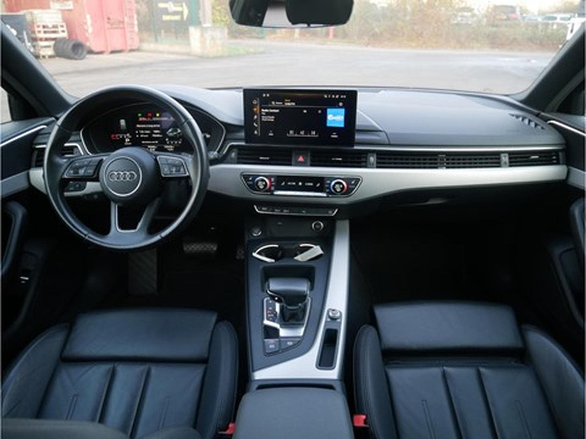 Audi A4 35 TFSI S-Line S-Tronic (2021) - Photo 5