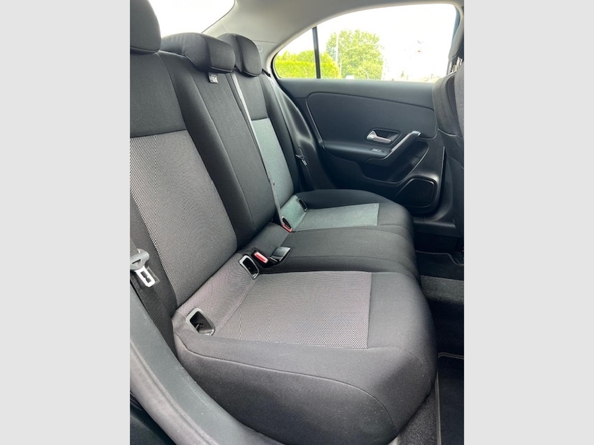 Mercedes A 180 2.0 A 180 D BUSINESS SOLUTION DCT (2021) - Photo 11
