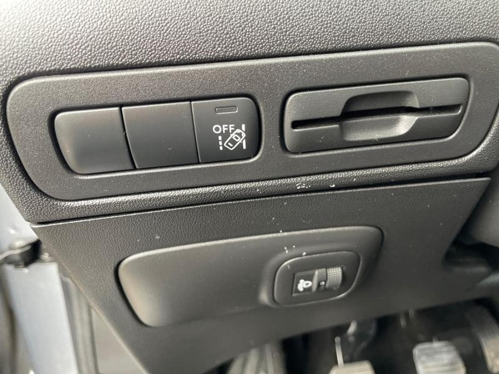 CITROEN C3 Aircross 1.2 PureTech 110ch S&S MAX (2023) - Photo 12