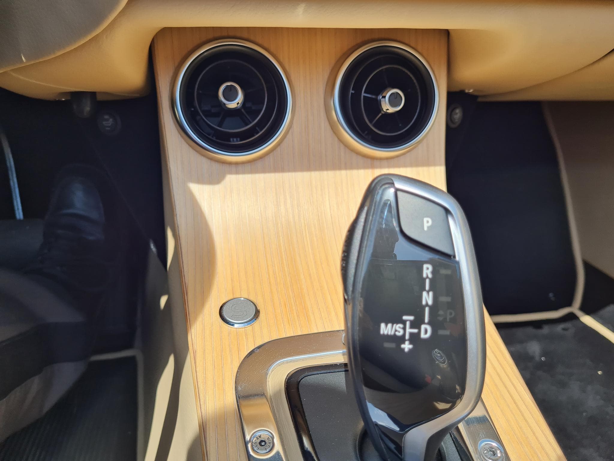 Morgan Plus 4 Plus Four MY2025 (2025) - Photo 14