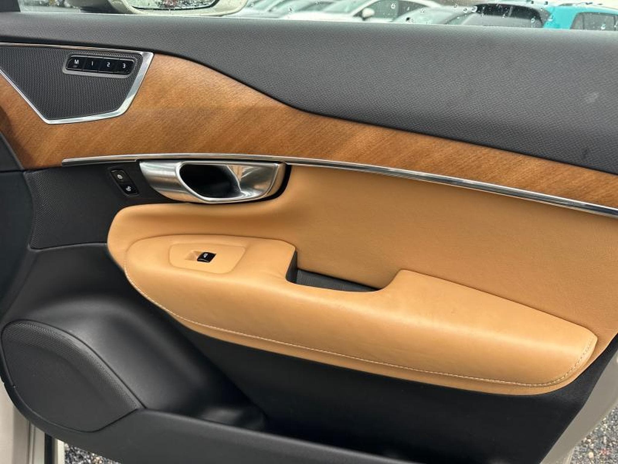 Volvo XC90 T8 Inscription / Hybride (2017) - Foto 41