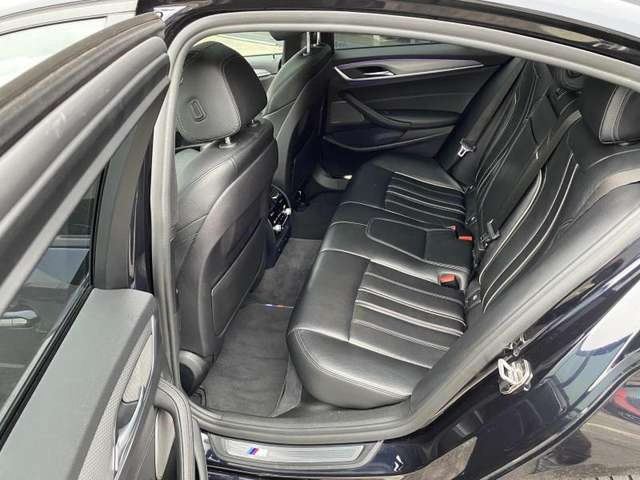 BMW 520 d M Pack (2019) - Foto 15