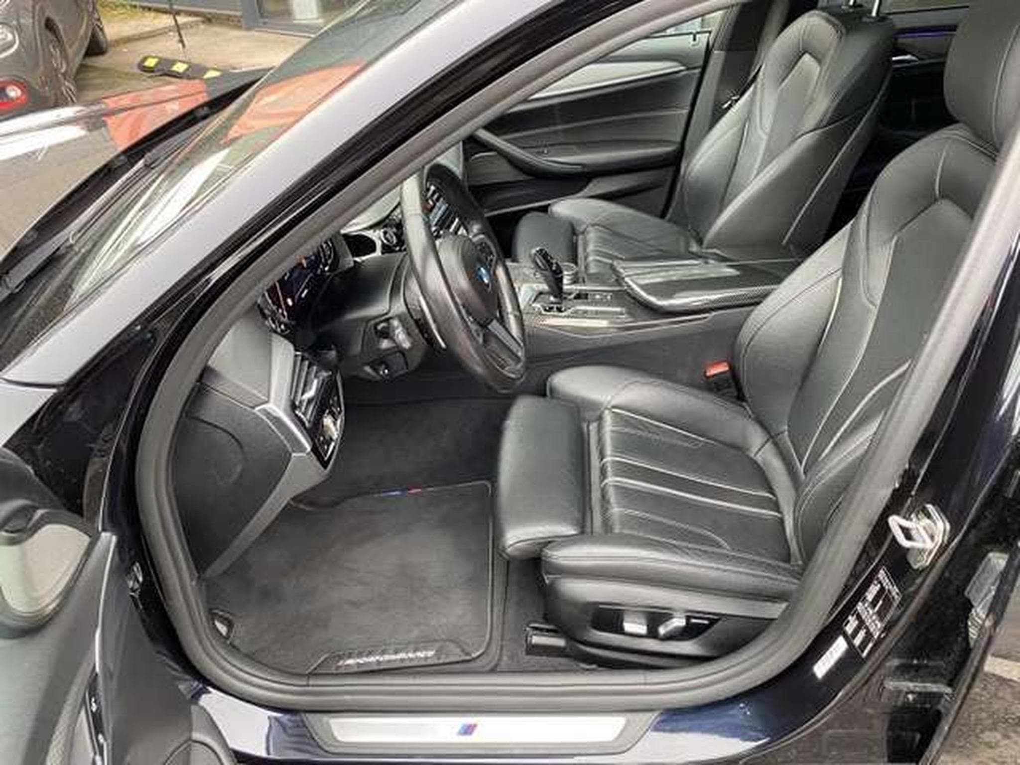 BMW 520 d M Pack (2019) - Foto 8