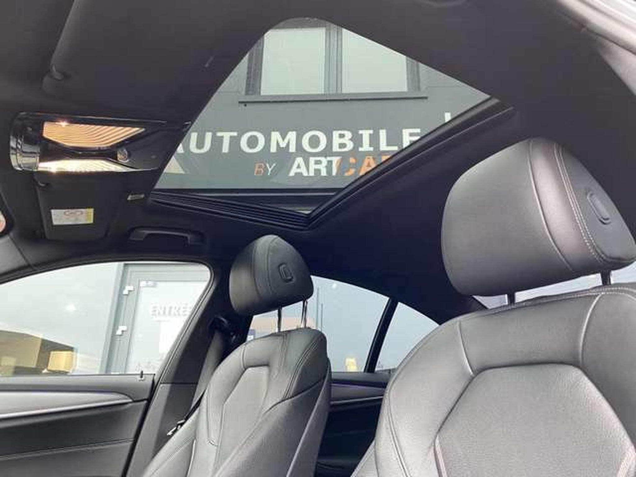 BMW 520 d M Pack (2019) - Foto 9