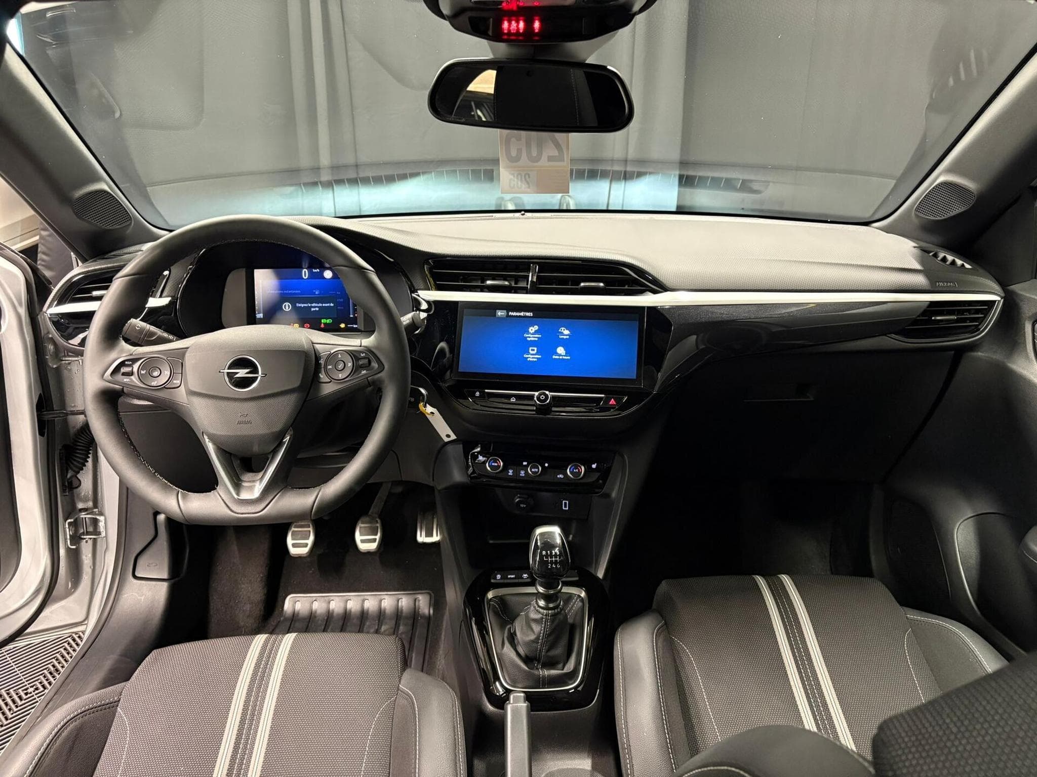Opel Corsa TURBO Sport 1.2 100cv Man6 / Toit Panoramique - Caméra - Rég (2024) - Foto 11