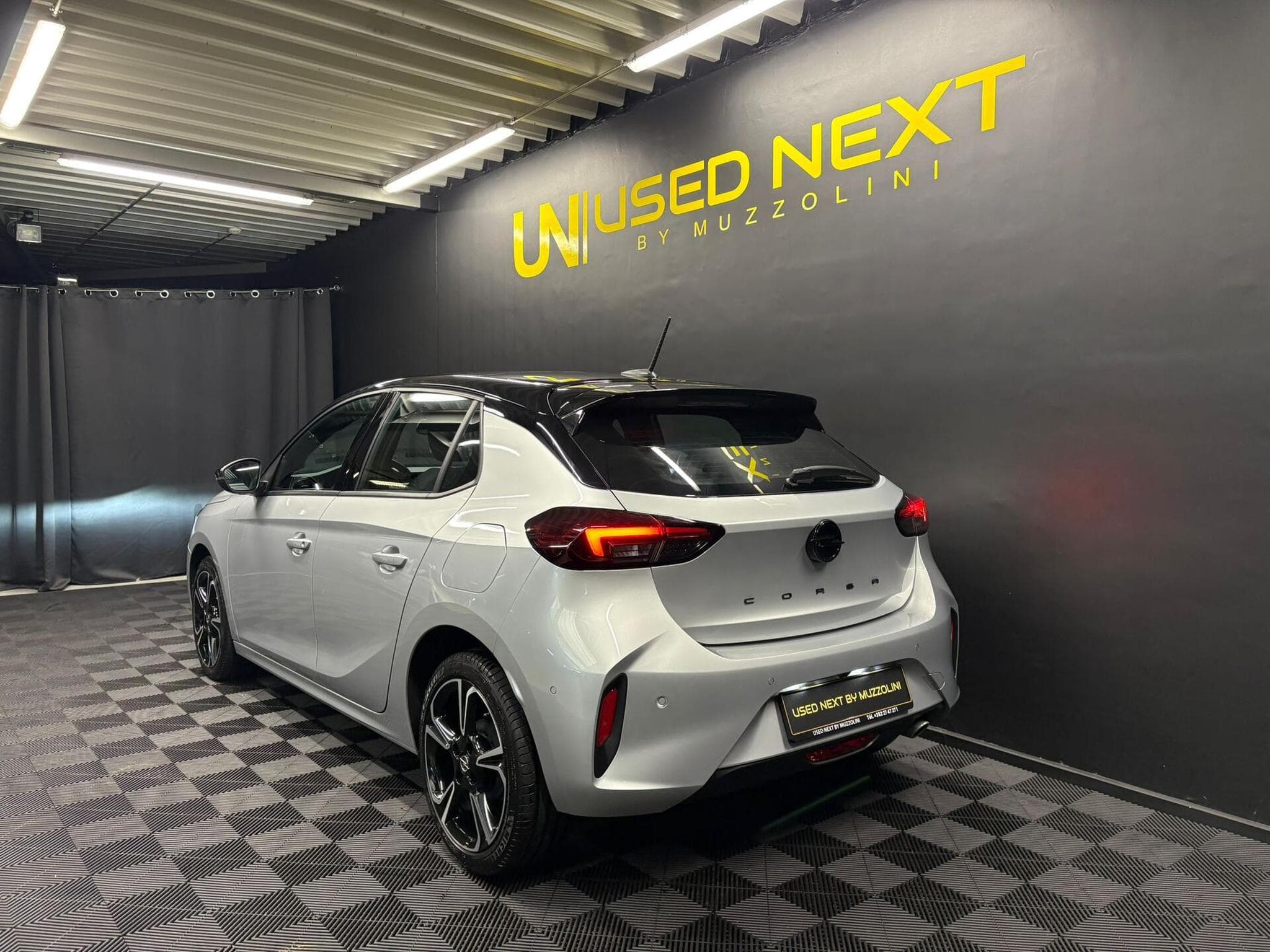 Opel Corsa TURBO Sport 1.2 100cv Man6 / Toit Panoramique - Caméra - Rég (2024) - Foto 4