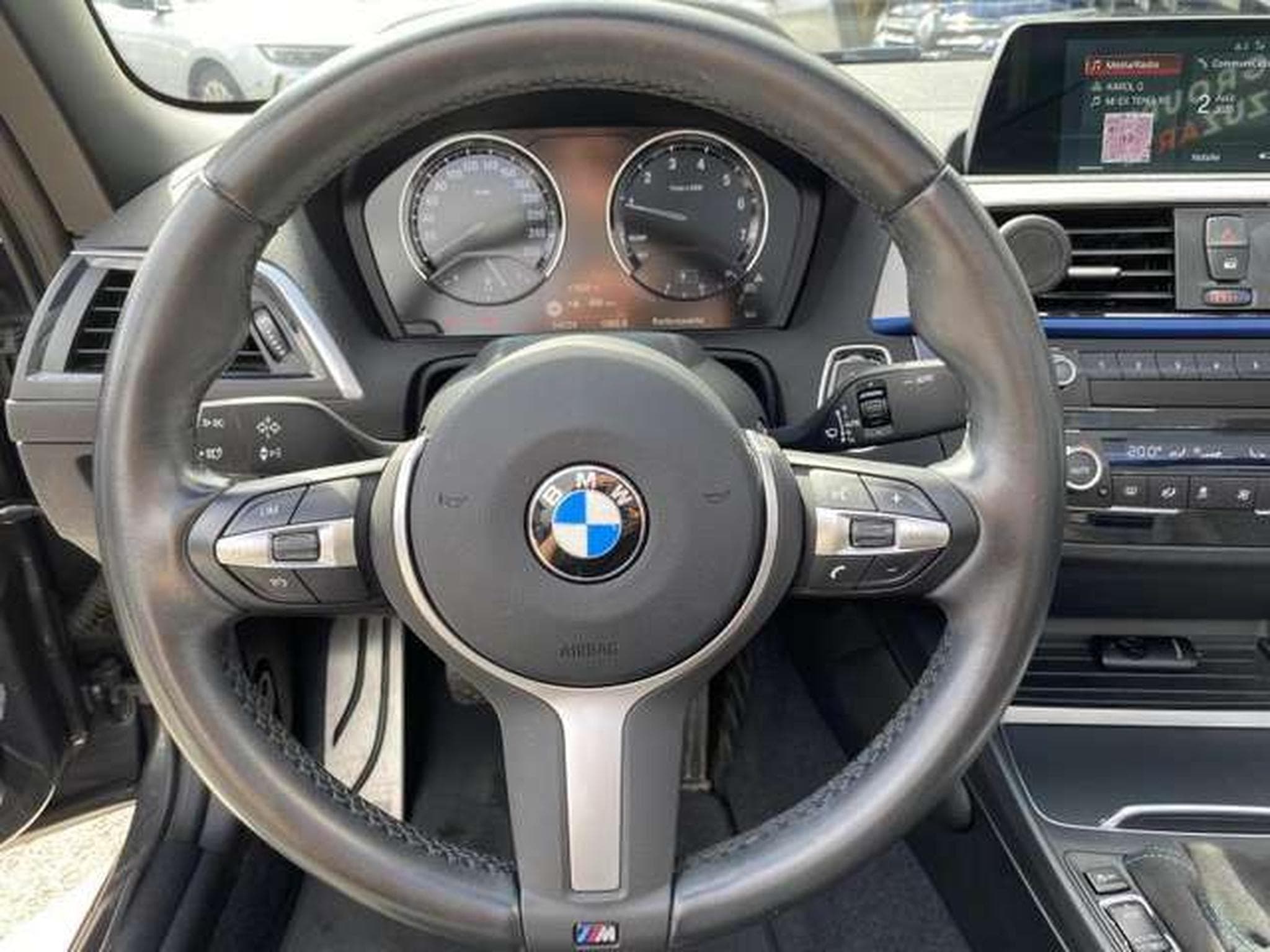 BMW 218 i Cabrio Pack M (2020) - Photo 9