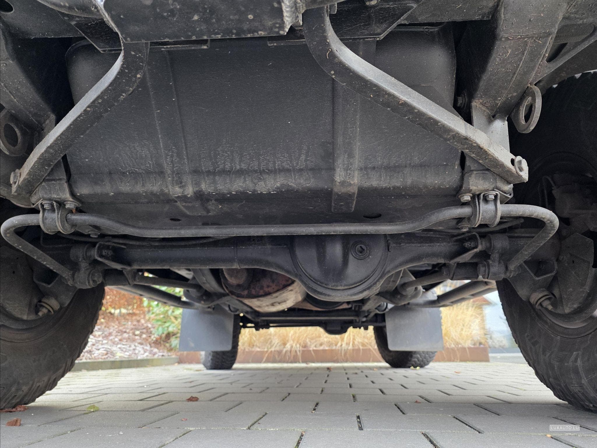 Land-Rover Defender (2014) - Photo 6