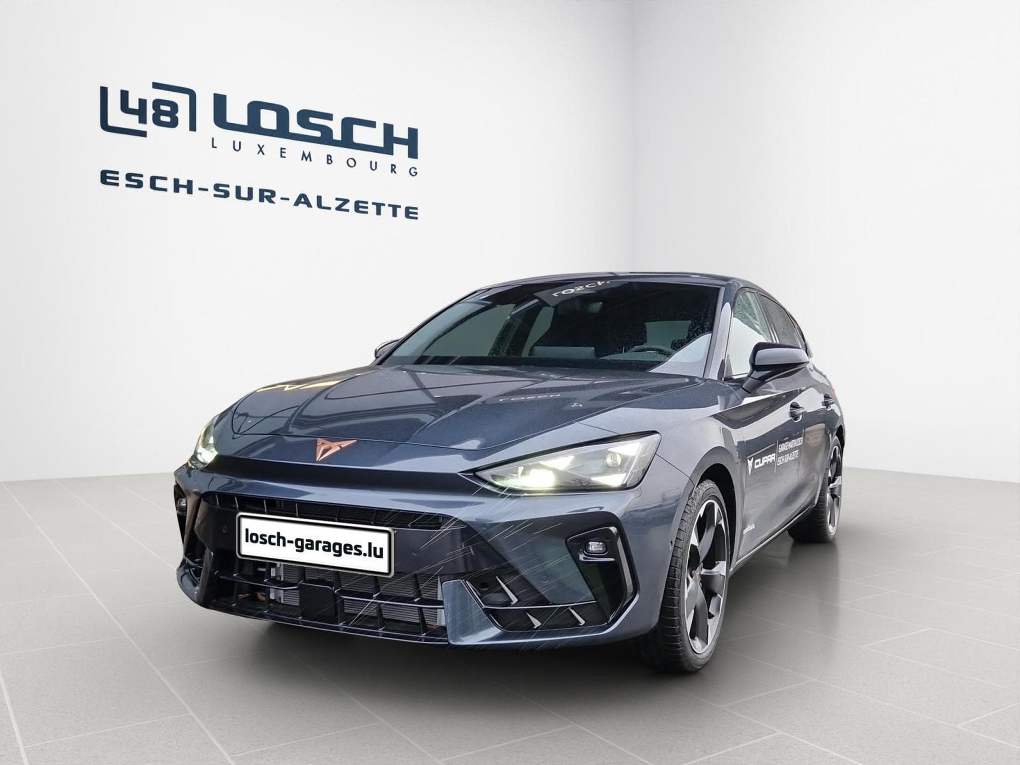 Cupra Leon 1.5 eTSI DSG (2025) - Foto 1