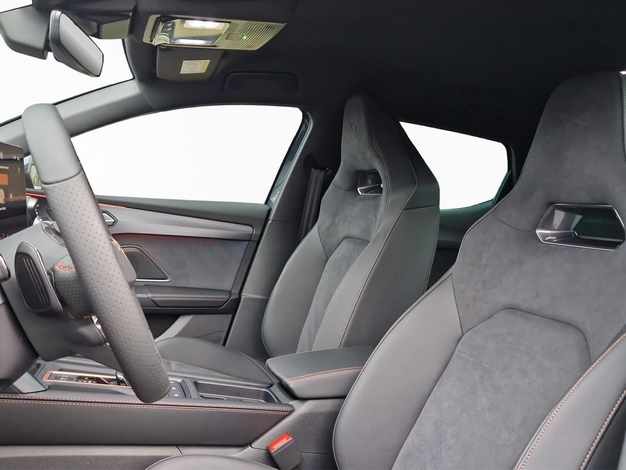 Cupra Leon 1.5 eTSI DSG (2025) - Foto 12