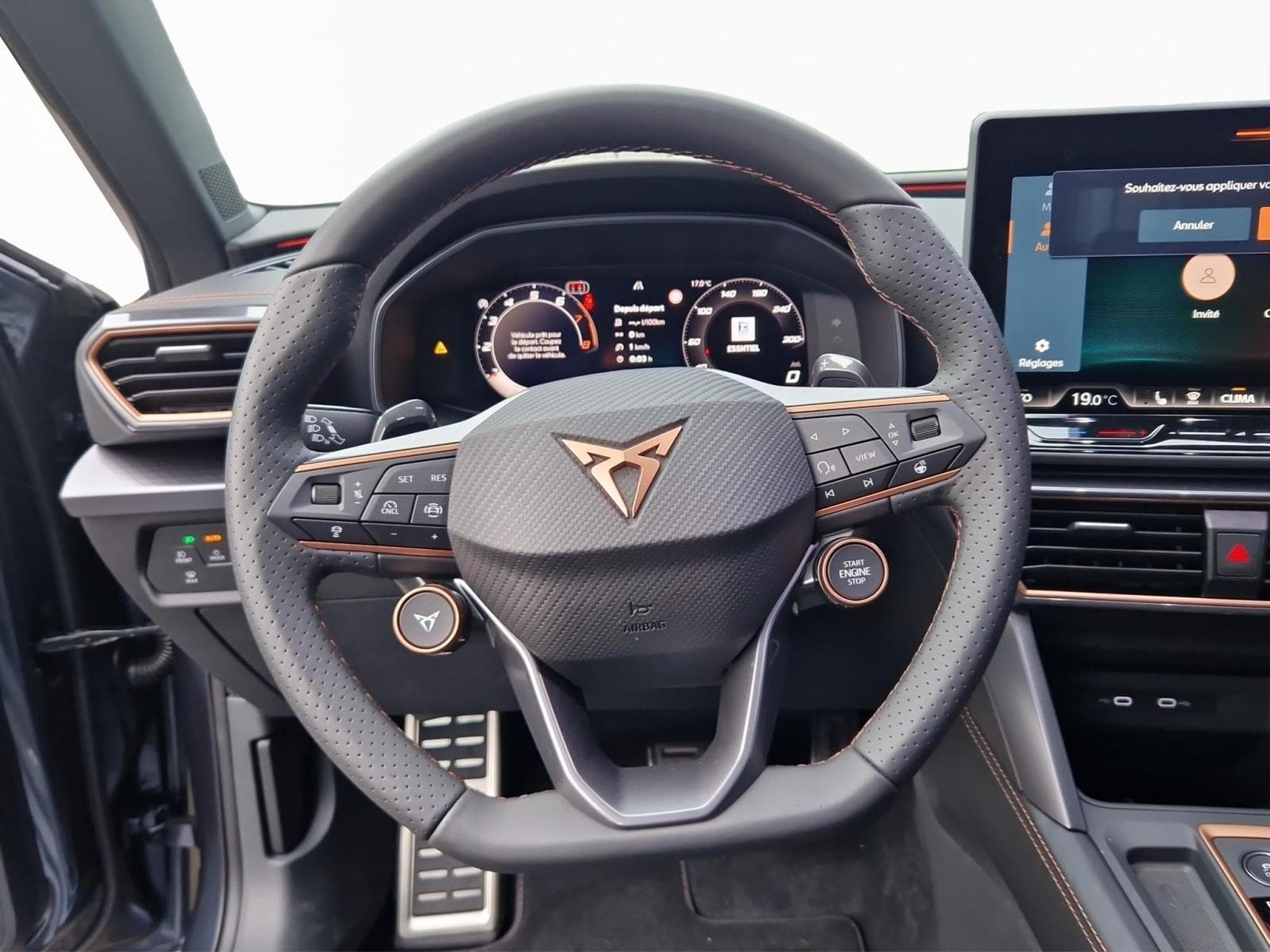 Cupra Leon 1.5 eTSI DSG (2025) - Foto 8