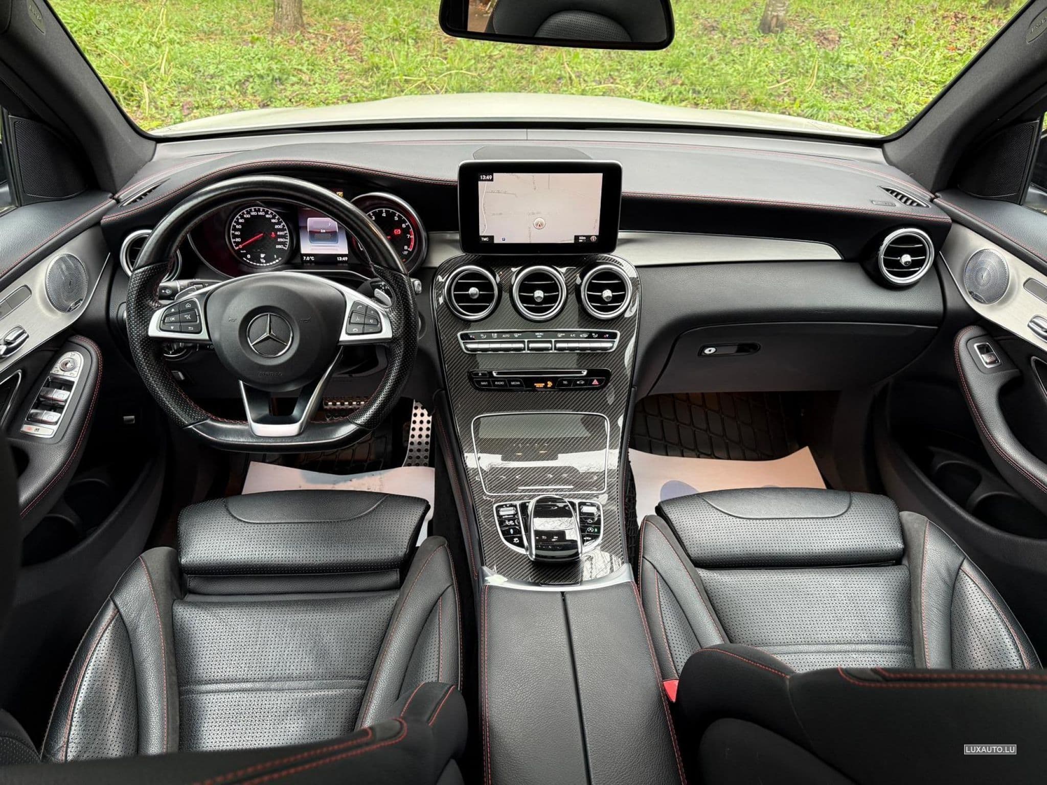 Mercedes GLC 43 AMG (2016) - Photo 12