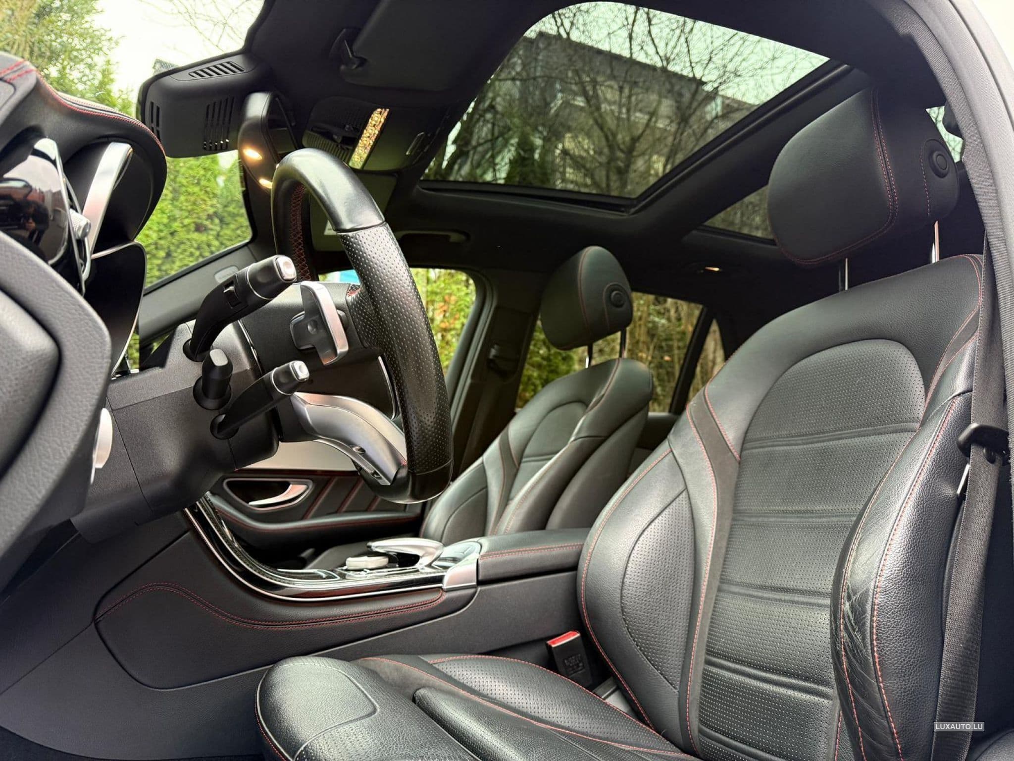 Mercedes GLC 43 AMG (2016) - Photo 14