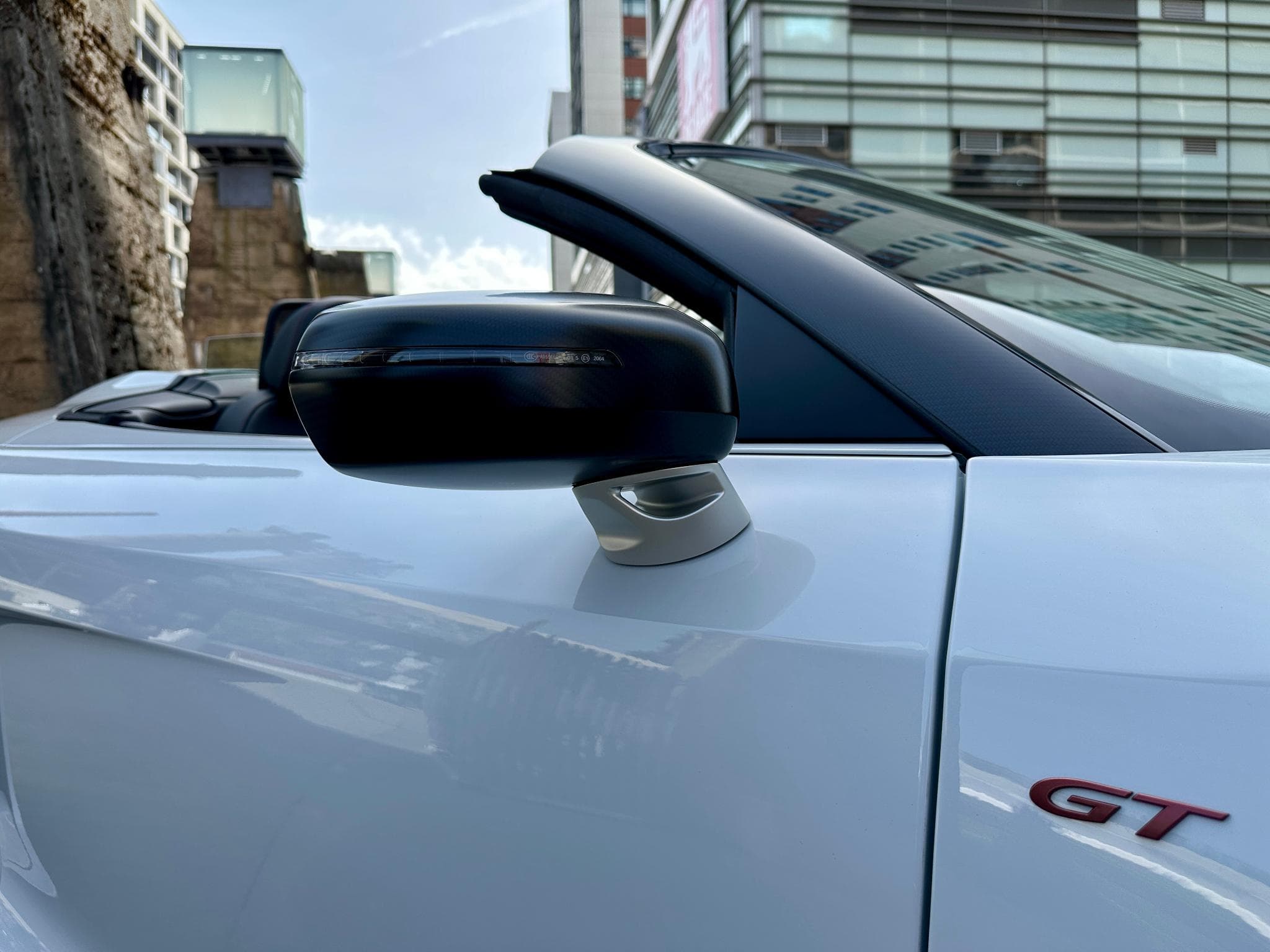 Audi R8 GT Spyder 5.2 V10 560ch 227/333 (2013) - Photo 27