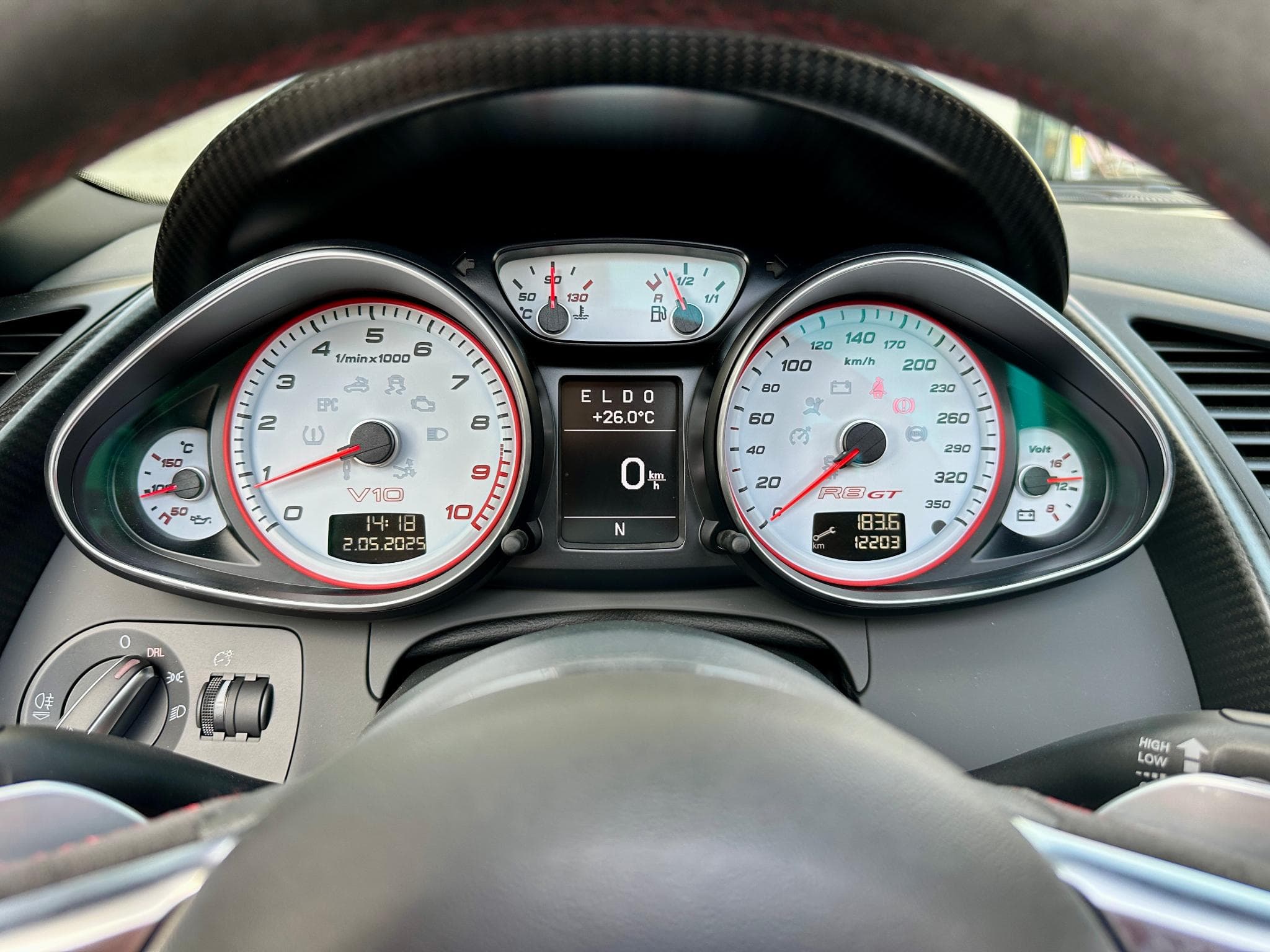 Audi R8 GT Spyder 5.2 V10 560ch 227/333 (2013) - Photo 17