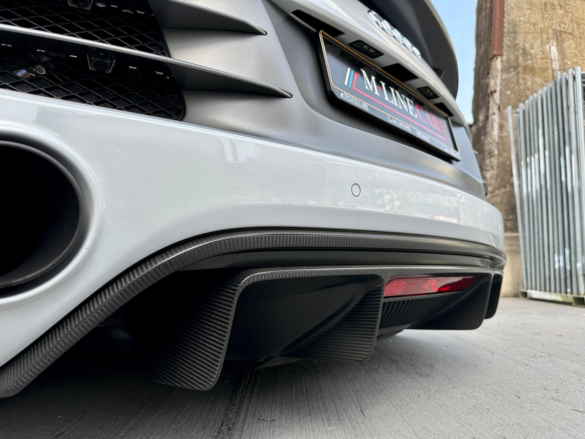 Audi R8 GT Spyder 5.2 V10 560ch 227/333 (2013) - Photo 30