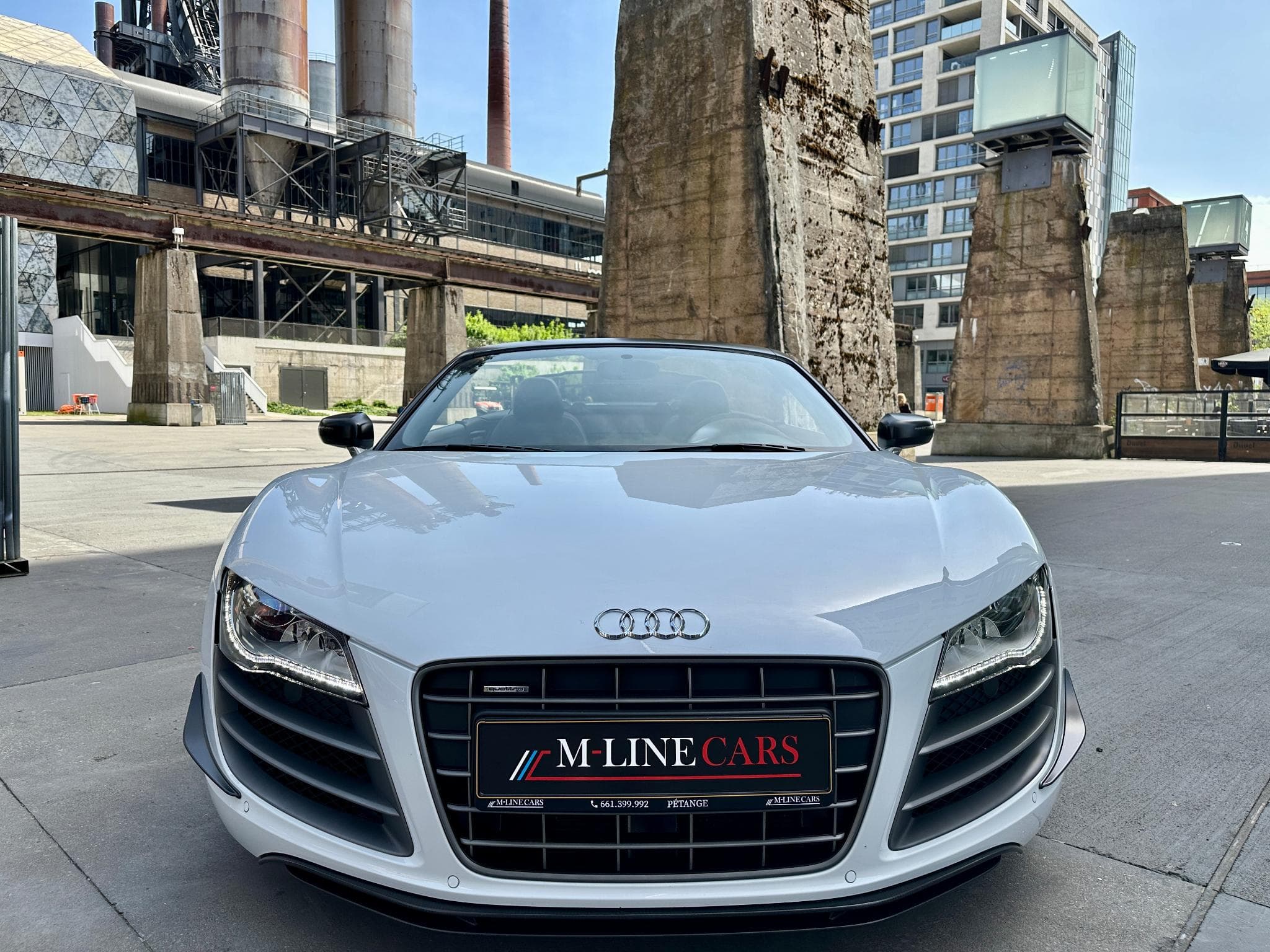 Audi R8 GT Spyder 5.2 V10 560ch 227/333 (2013) - Photo 2