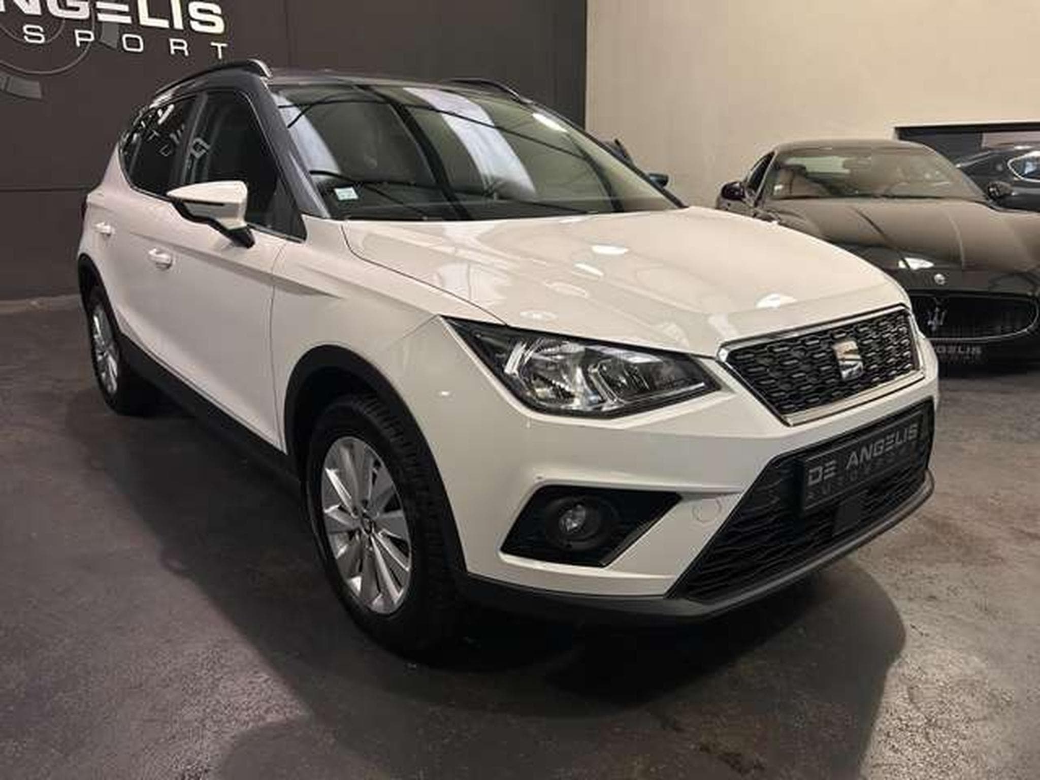 SEAT Arona Style (2018) - Photo 6