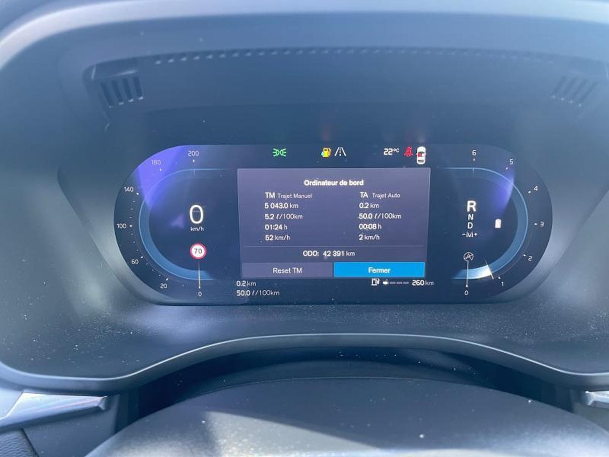 Volvo XC60 B4 Core / Diesel (2023) - Foto 18