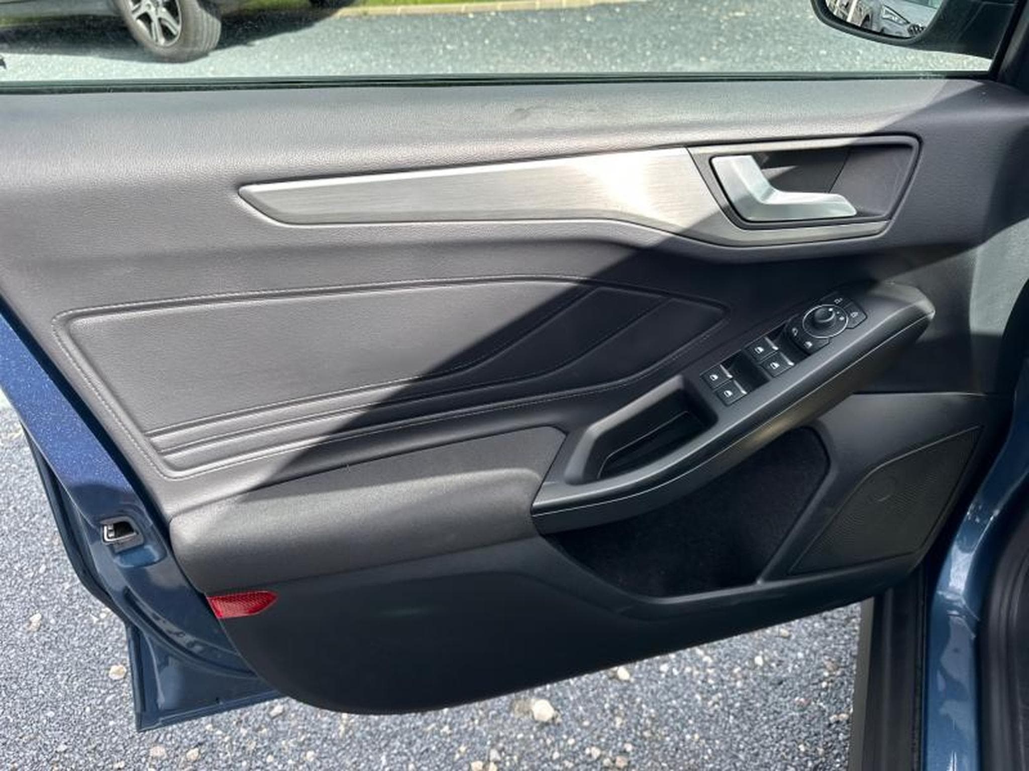 Ford Focus Titanium / Auto / Diesel (2024) - Photo 20