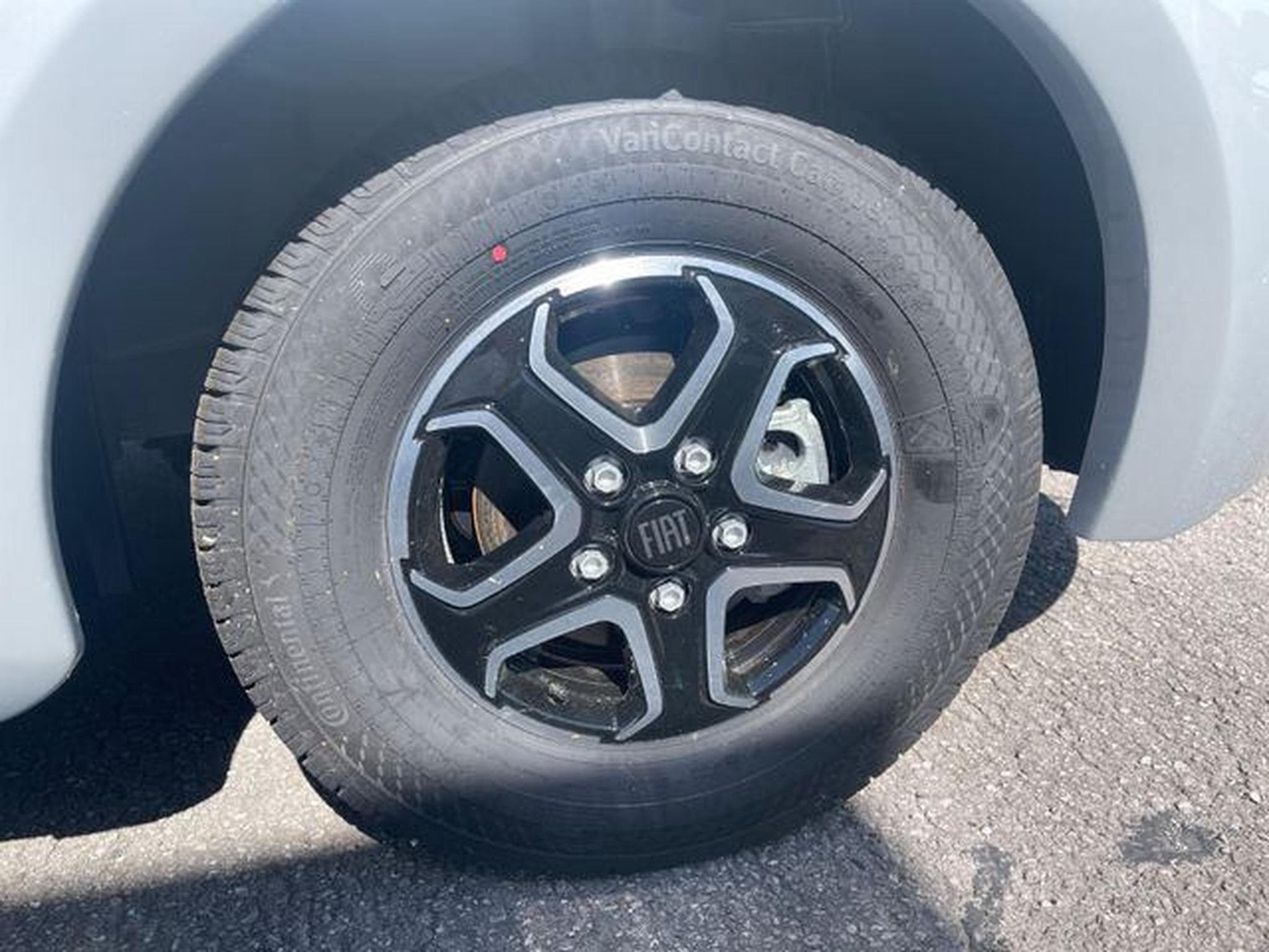 Adria Sonic Supreme 700 DL 180 PS Automatik (2025) - Photo 3