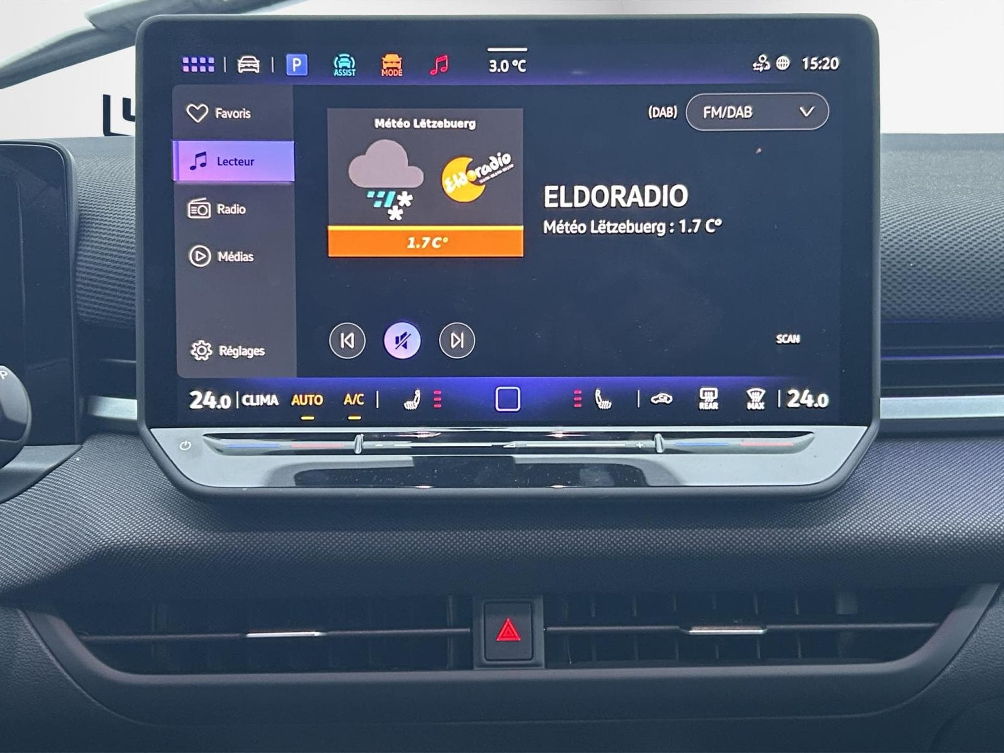 VW T-Roc Life (2025) - Photo 27