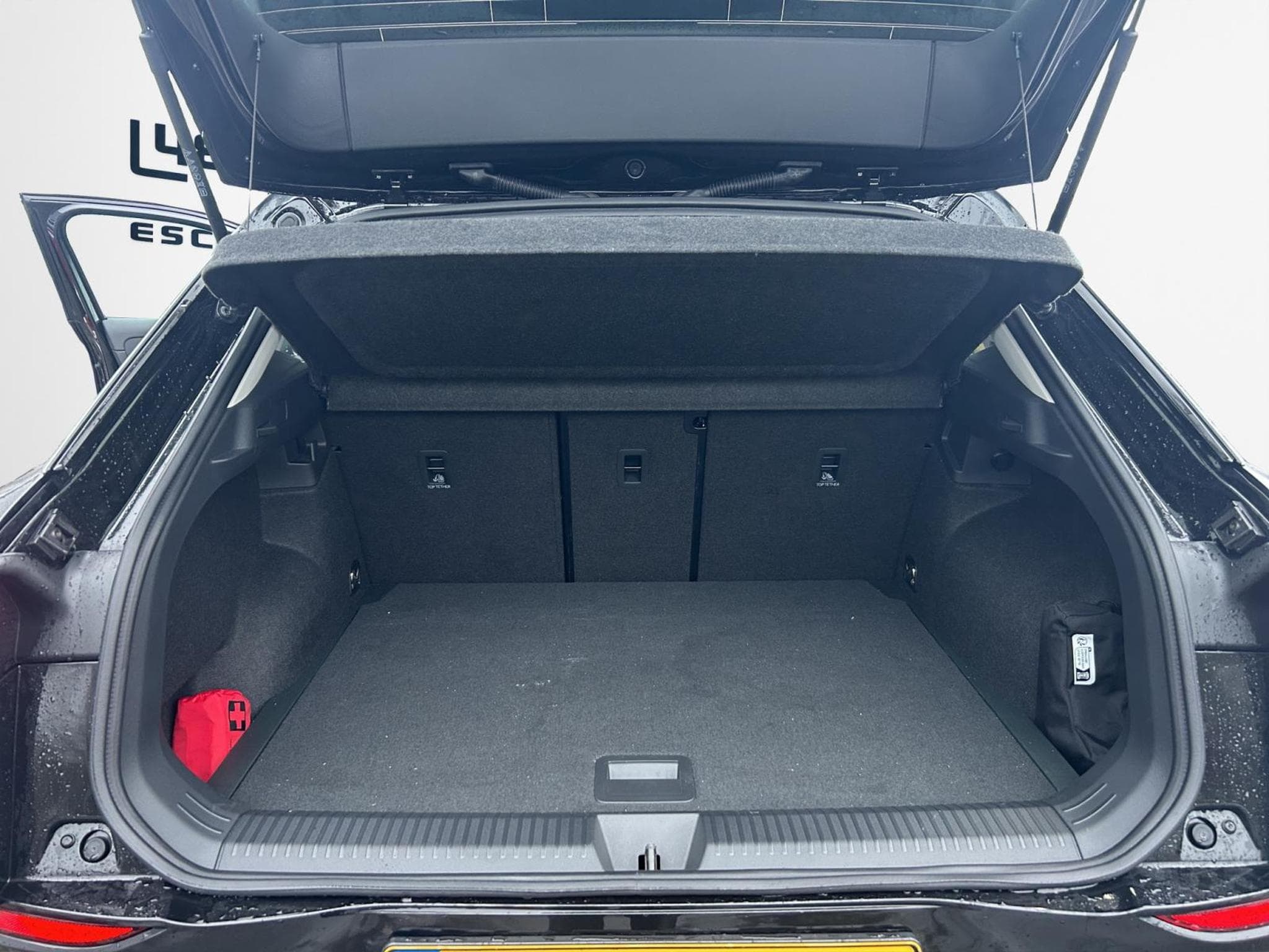 VW T-Roc Life (2025) - Photo 31