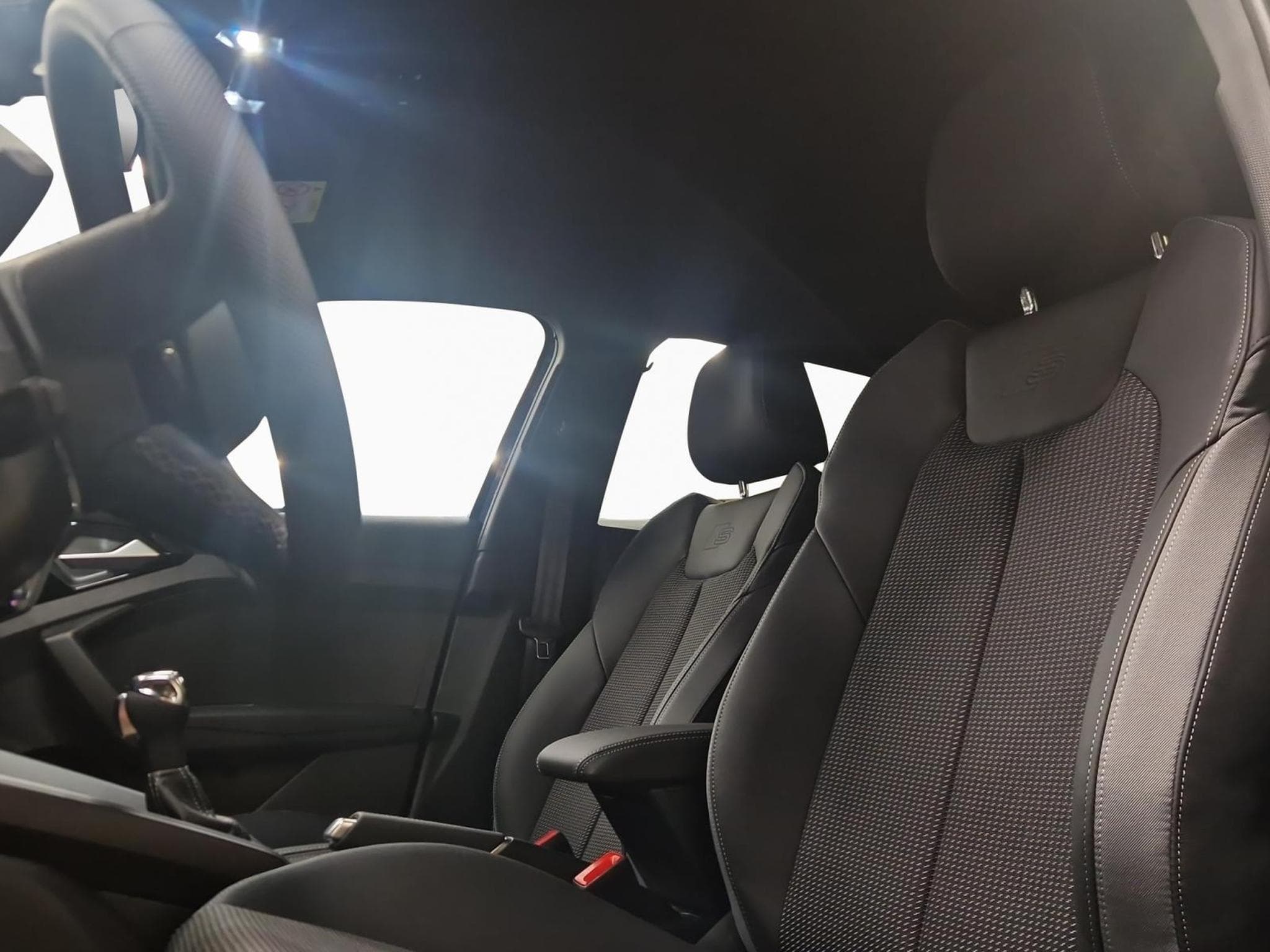 Audi A1 Allstreet (2025) - Photo 14