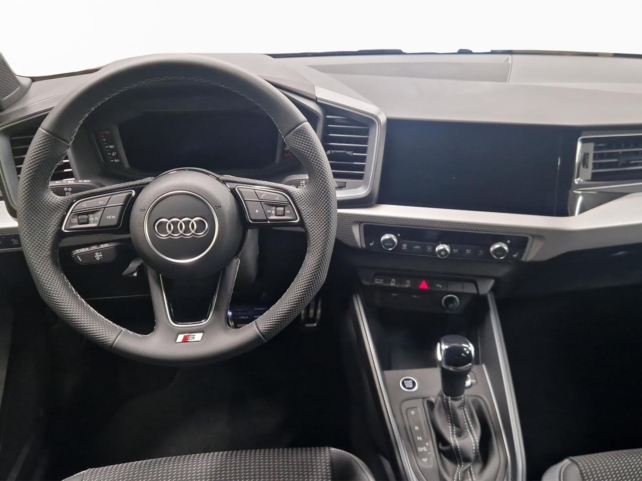 Audi A1 Allstreet (2025) - Photo 16