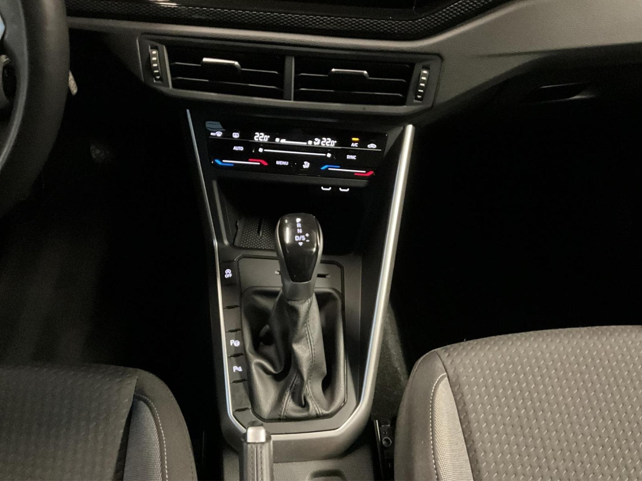 VW Polo Life+DSG+IQ-Drive+LED (2025) - Photo 12