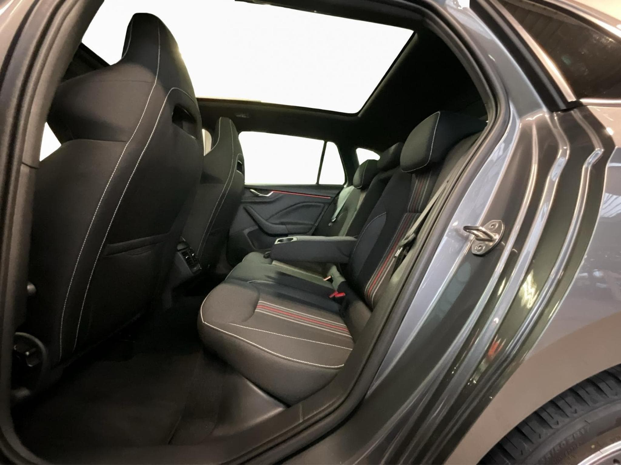 Skoda Scala Monte-Carlo+LED+NAVI (2025) - Photo 16