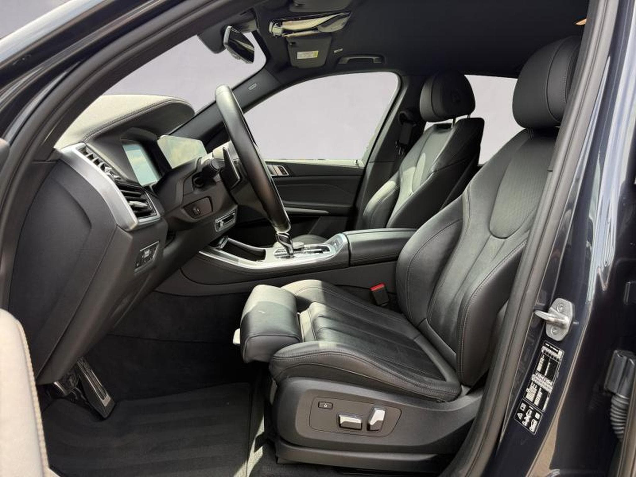BMW X5 X5 xDrive40i Kit M Sport (2022) - Photo 11