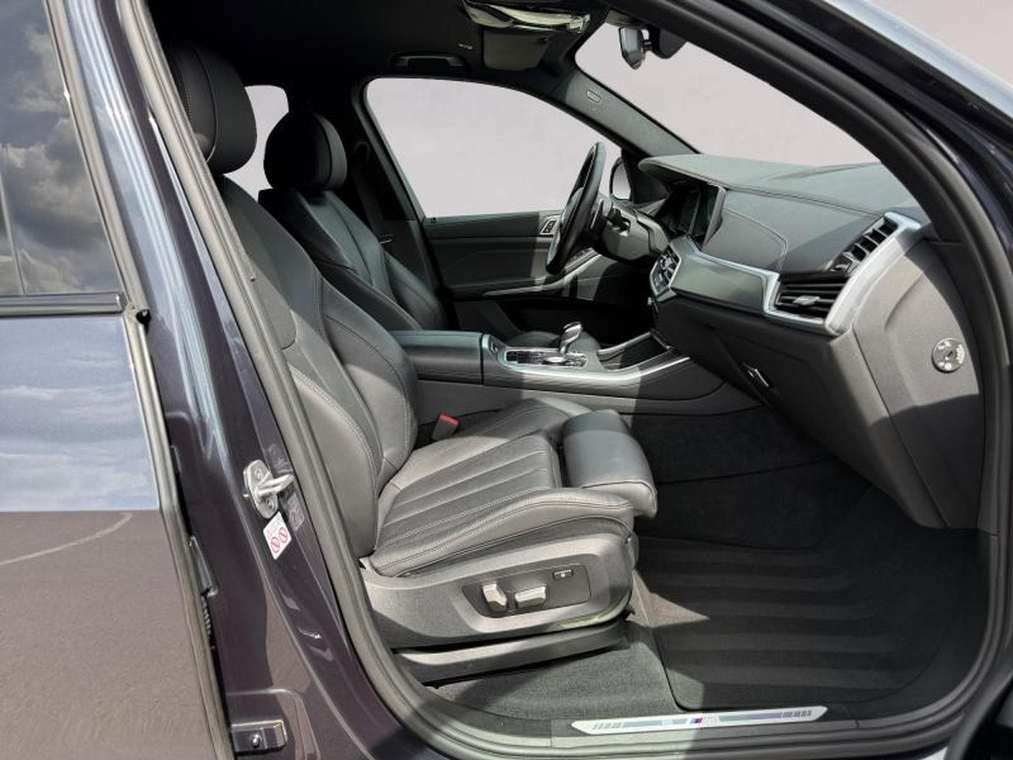 BMW X5 X5 xDrive40i Kit M Sport (2022) - Photo 13