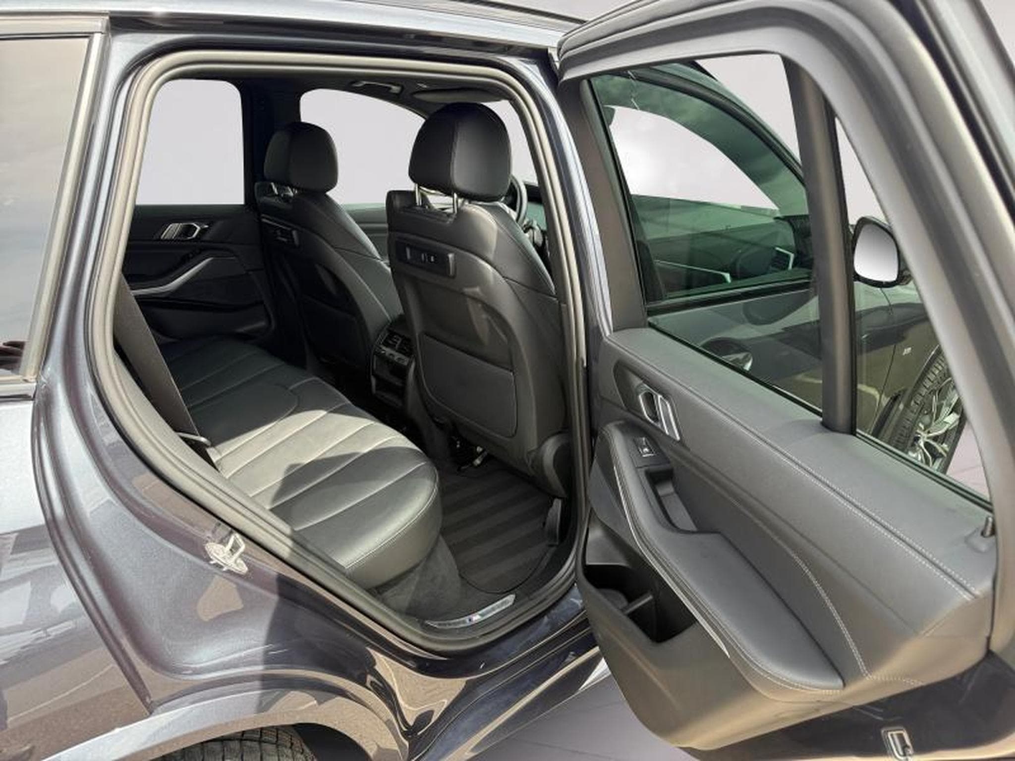 BMW X5 X5 xDrive40i Kit M Sport (2022) - Photo 15