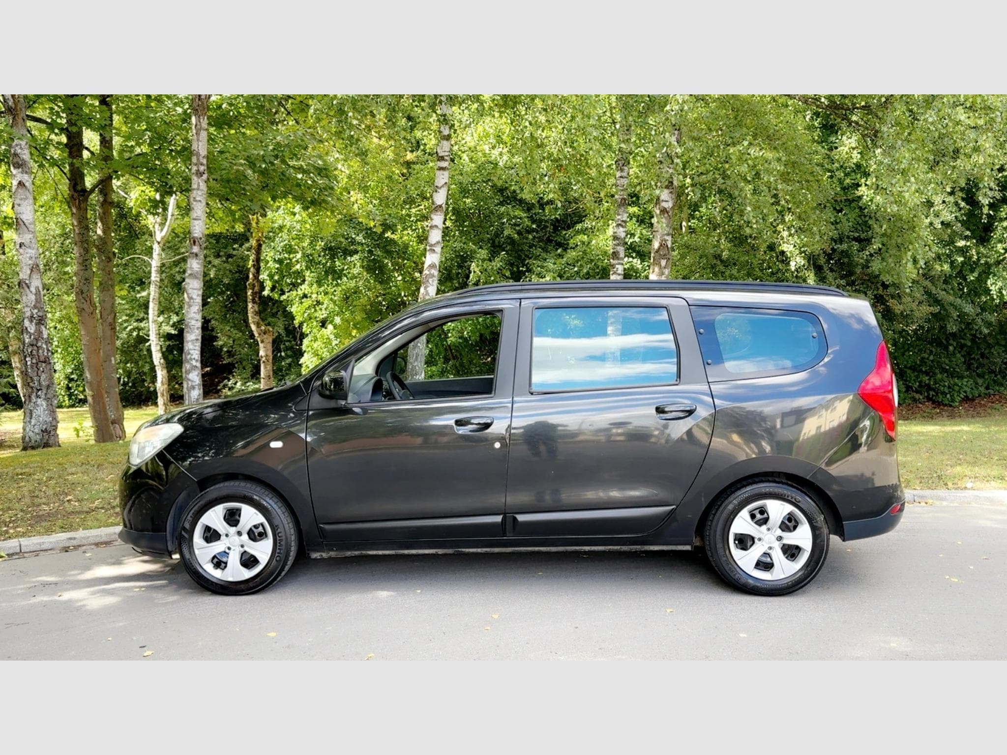 Dacia Lodgy 1.5 dci (2014) - Photo 3