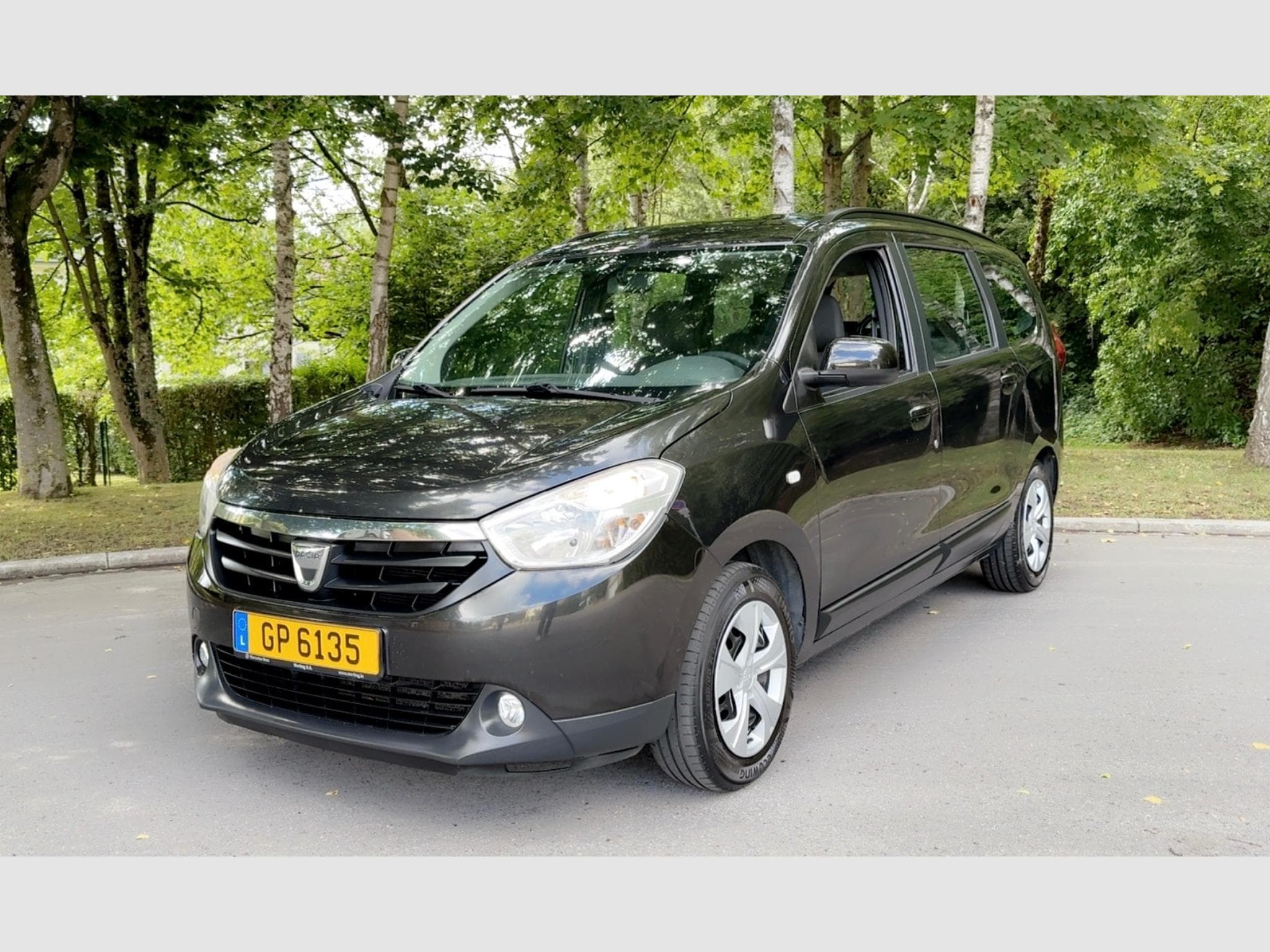 Dacia Lodgy 1.5 dci (2014) - Photo 1