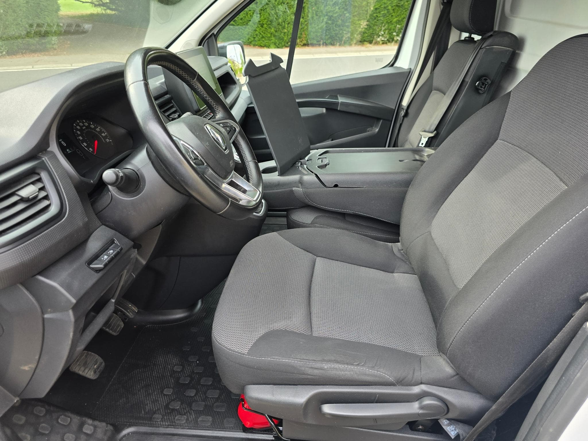 Renault Trafic gd confort New mod 130 cv L2 H1 15990 euro HTVA (2022) - Photo 10