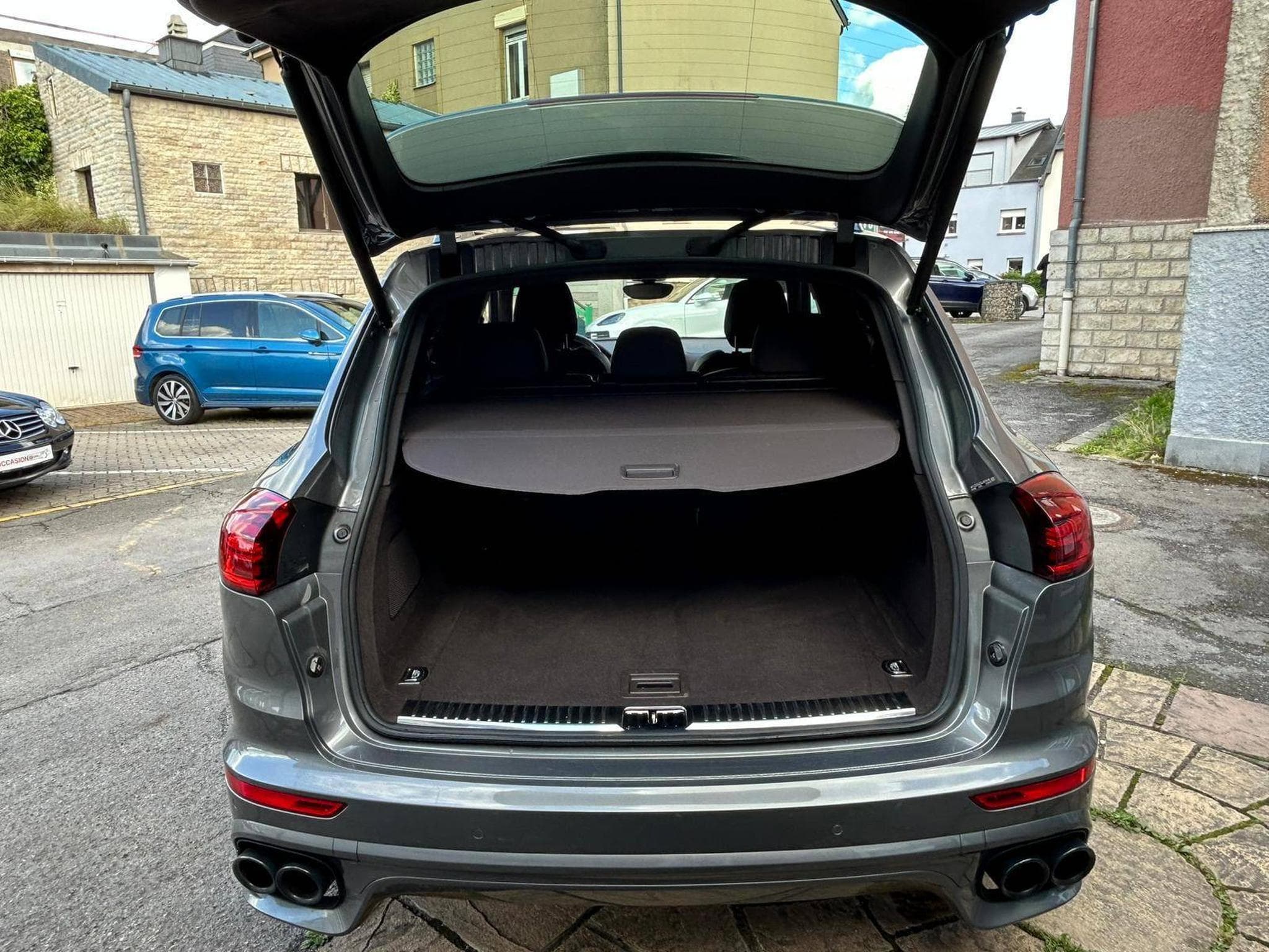 Porsche Cayenne 4.2 TDI 385CV PACK GTS 21' PANORAMA LUFT (2016) - Foto 8