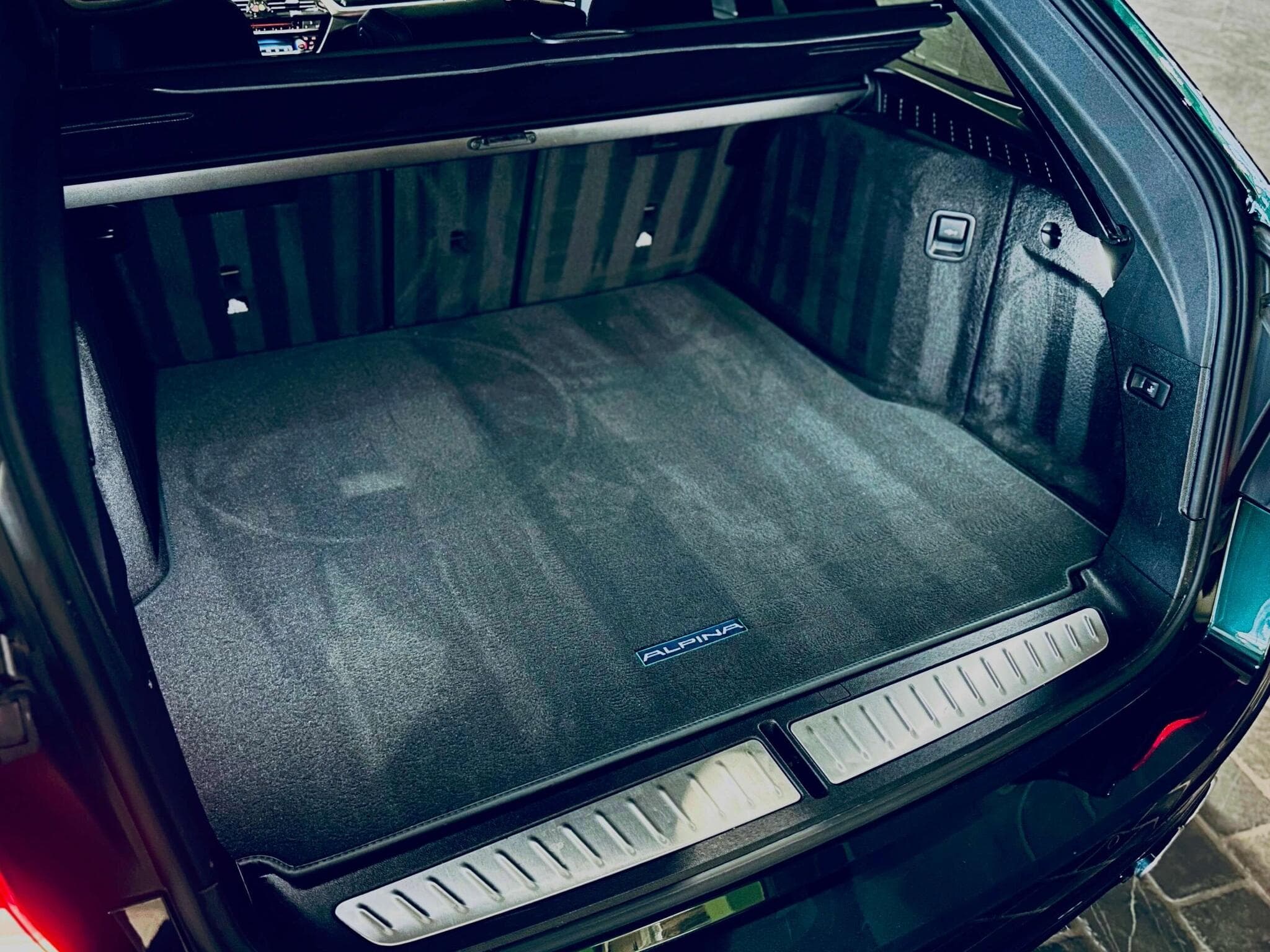 Alpina B5 B5 BITURBO TOURING XDRIVE STEPTRONIC (2020) - Photo 14