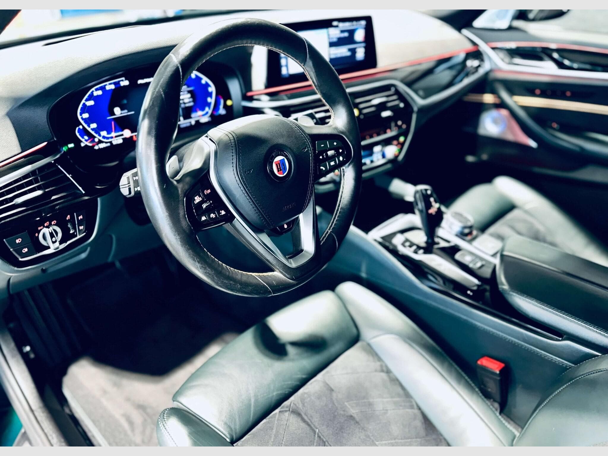 Alpina B5 B5 BITURBO TOURING XDRIVE STEPTRONIC (2020) - Photo 5
