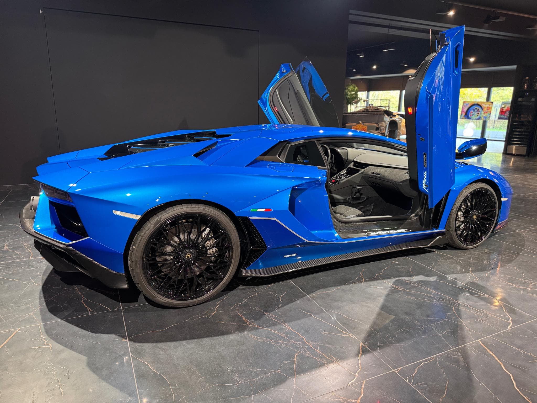 Lamborghini Aventador LP780-4 Ultimae (2022) - Photo 2