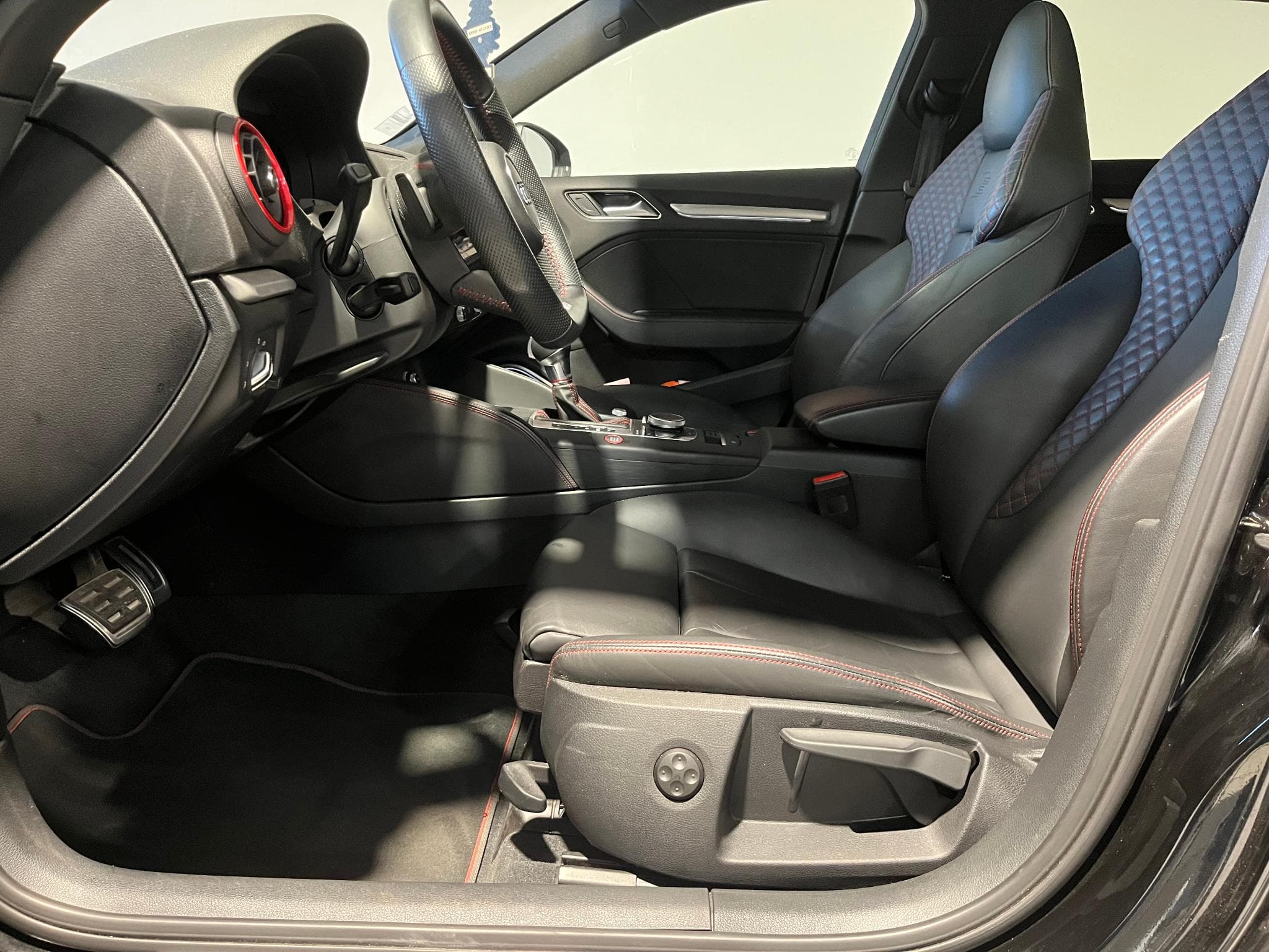 Audi S3 SPORTBACK 2.0 TFSI 310 CV QUATTRO (2018) - Foto 9