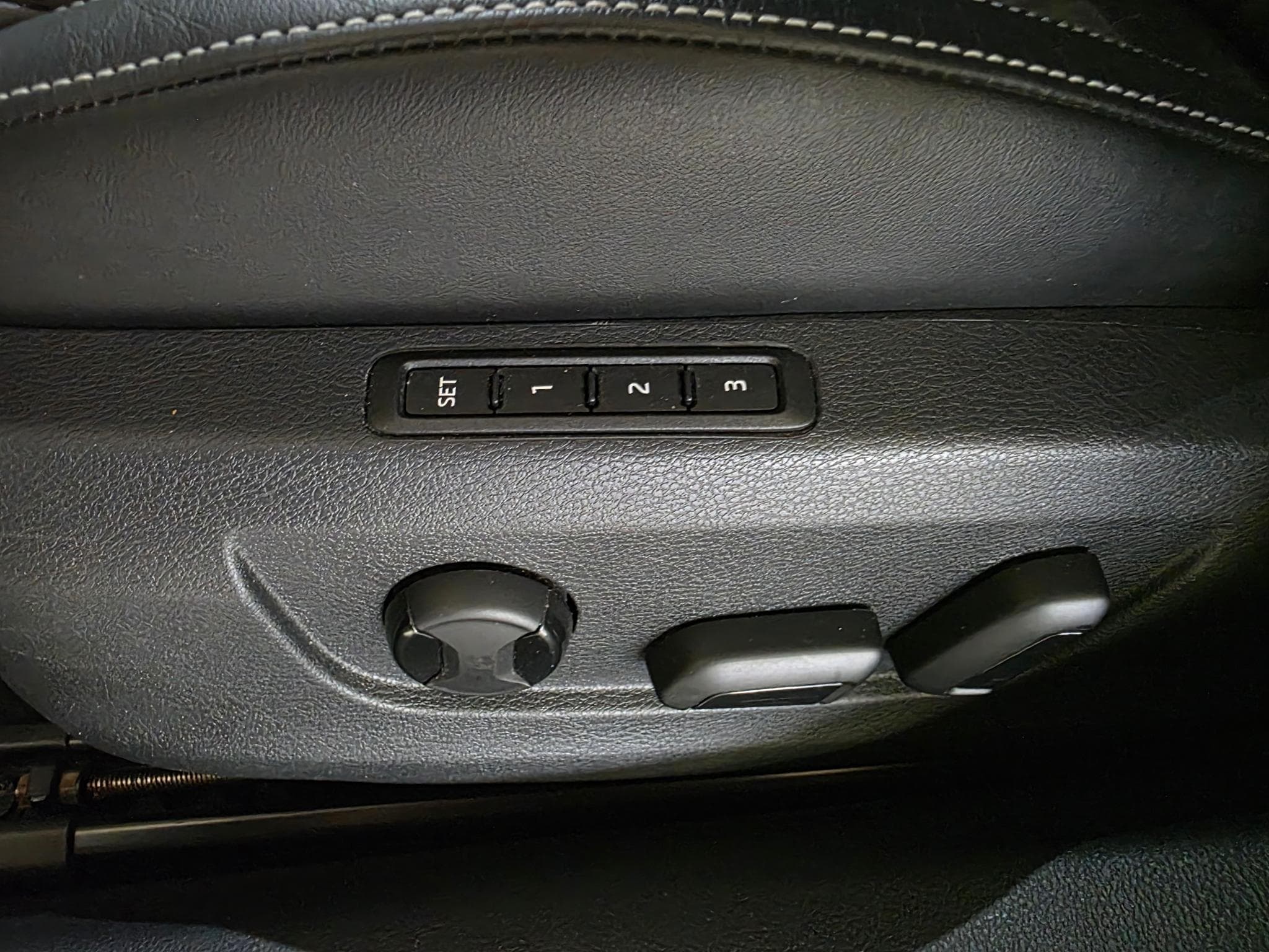 Skoda Superb 1.4 PHEV IV Sportline (2026) - Photo 9